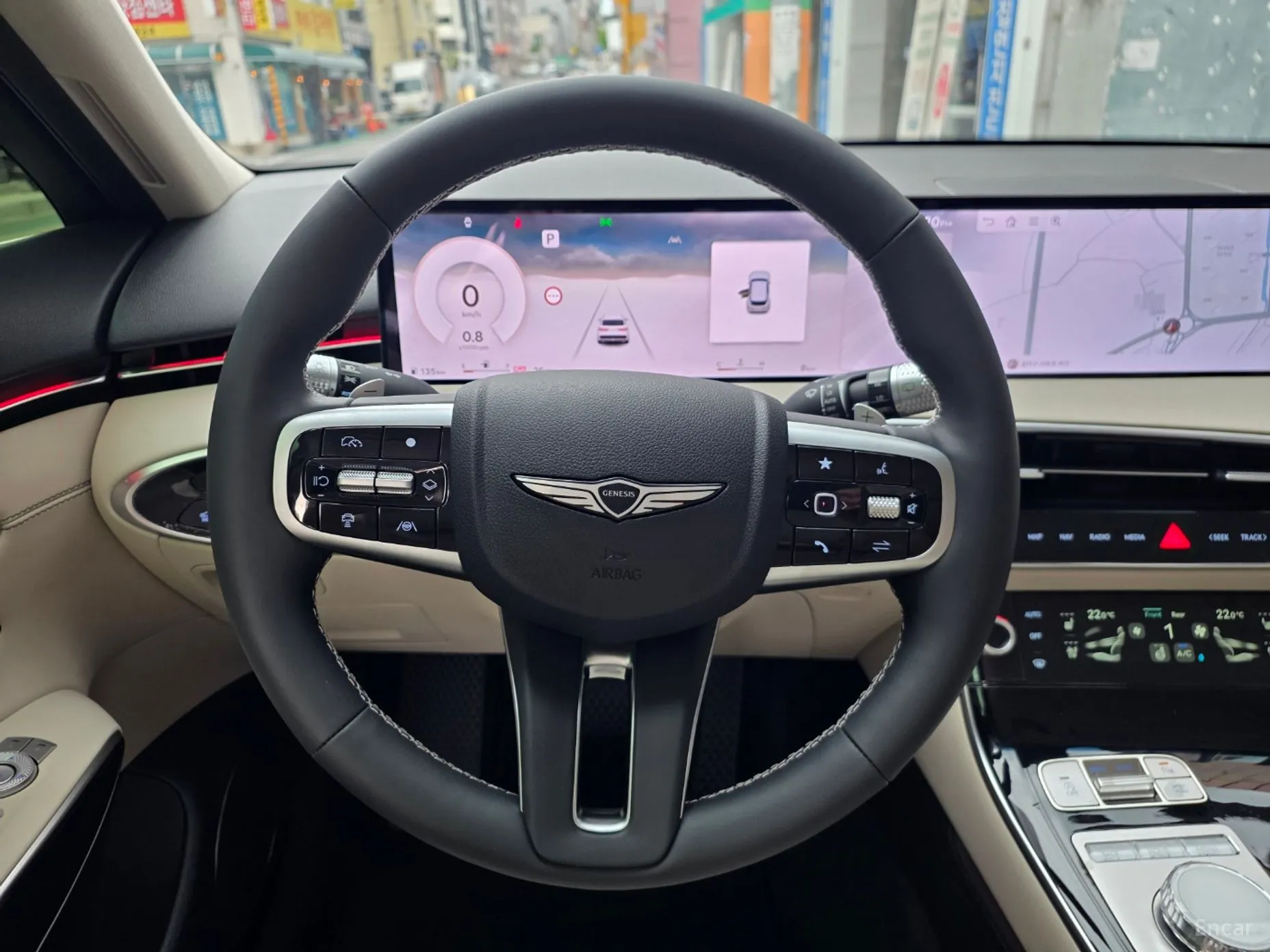 Genesis GV70 превью 12