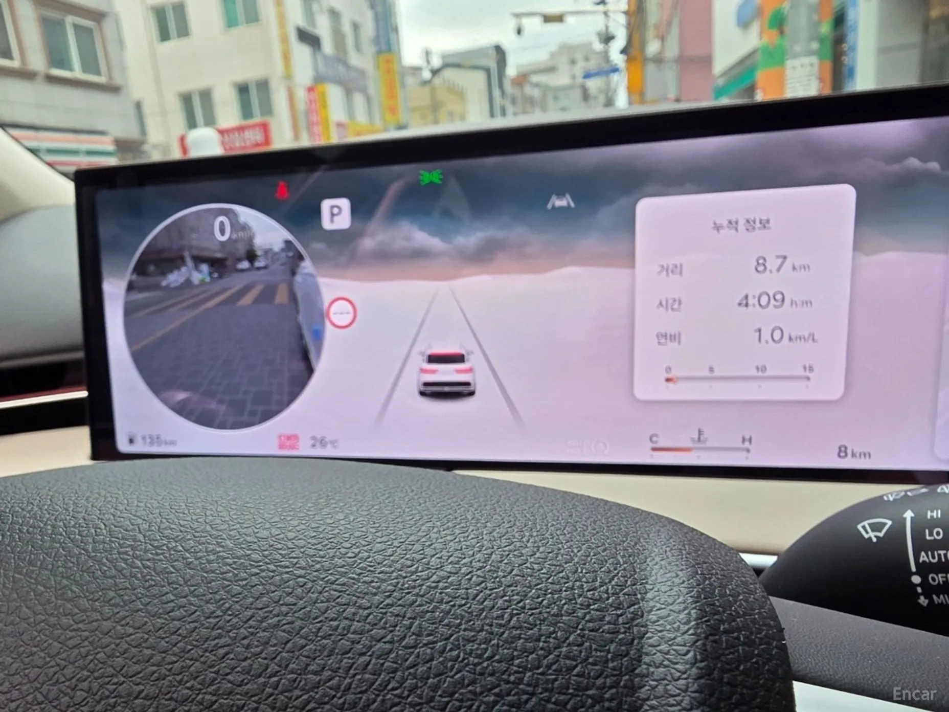 Genesis GV70 превью 8