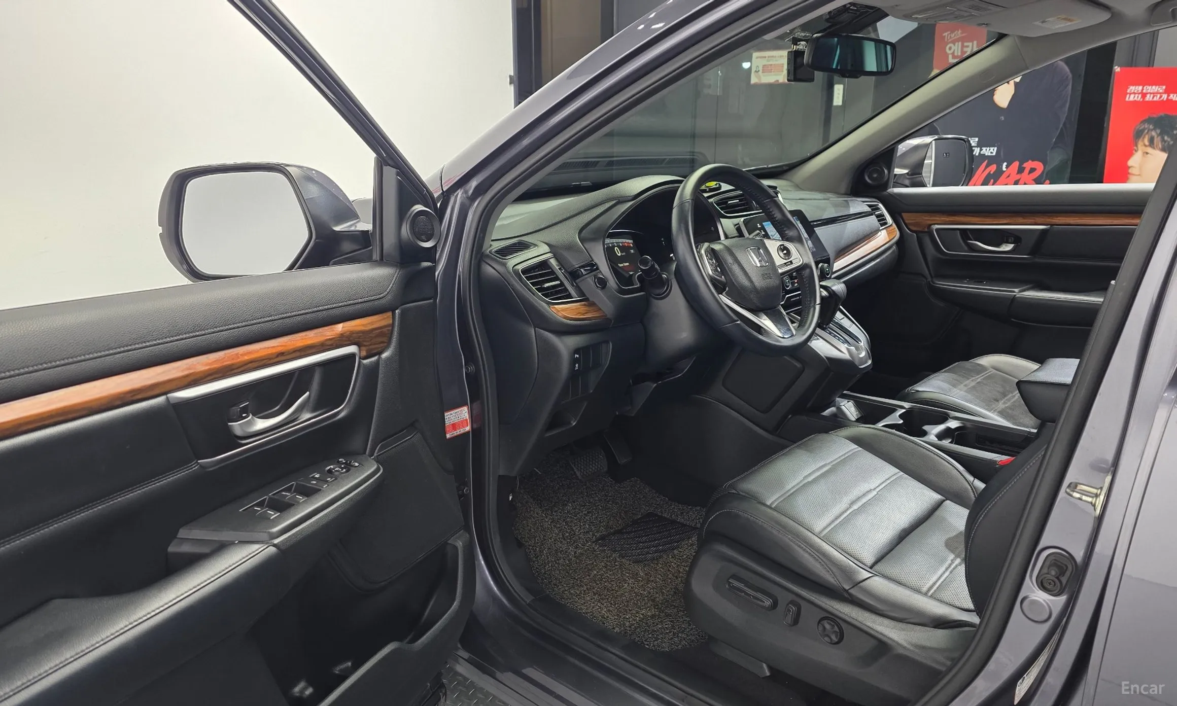 Honda CR-V 5th generation превью 10