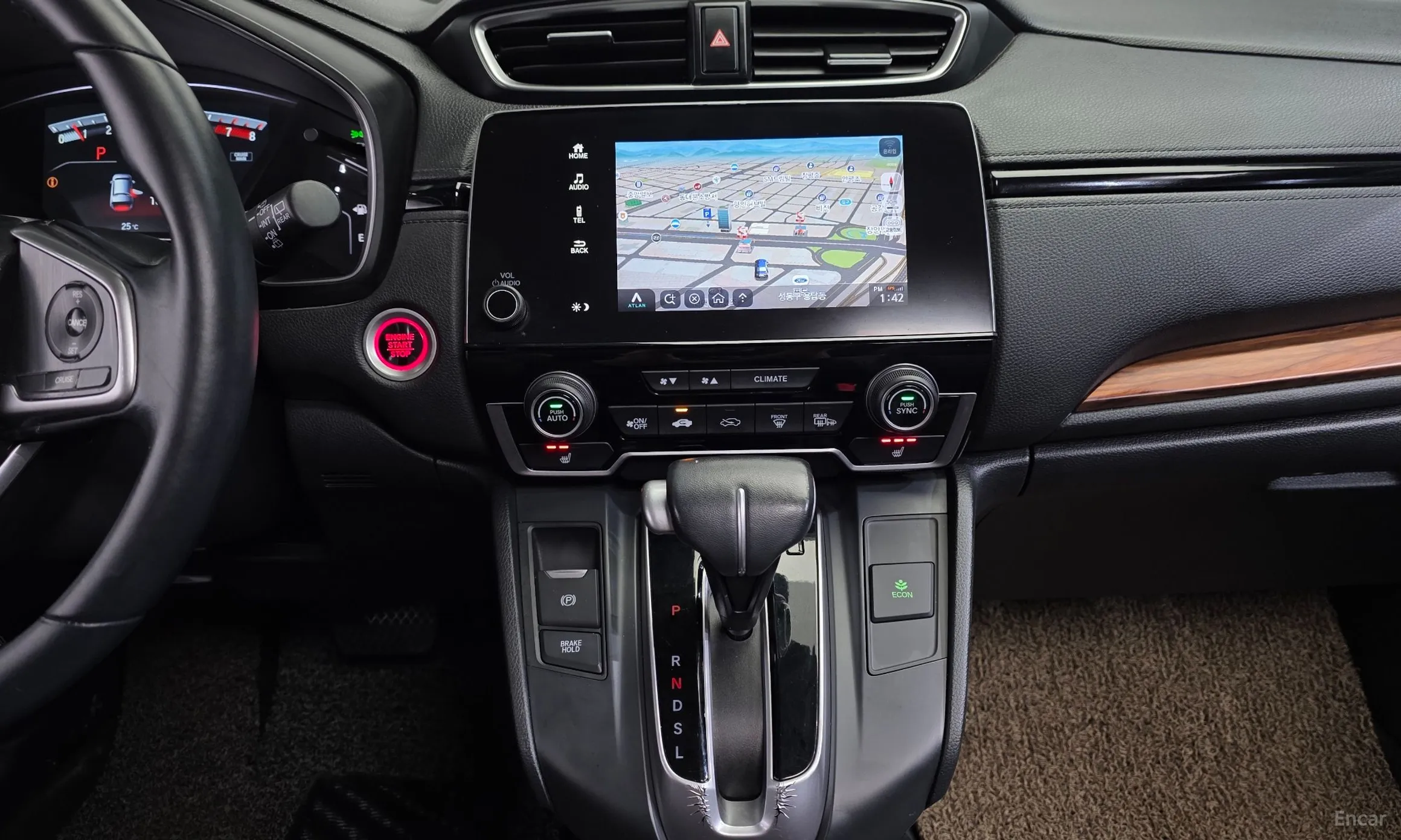 Honda CR-V 5th generation превью 14
