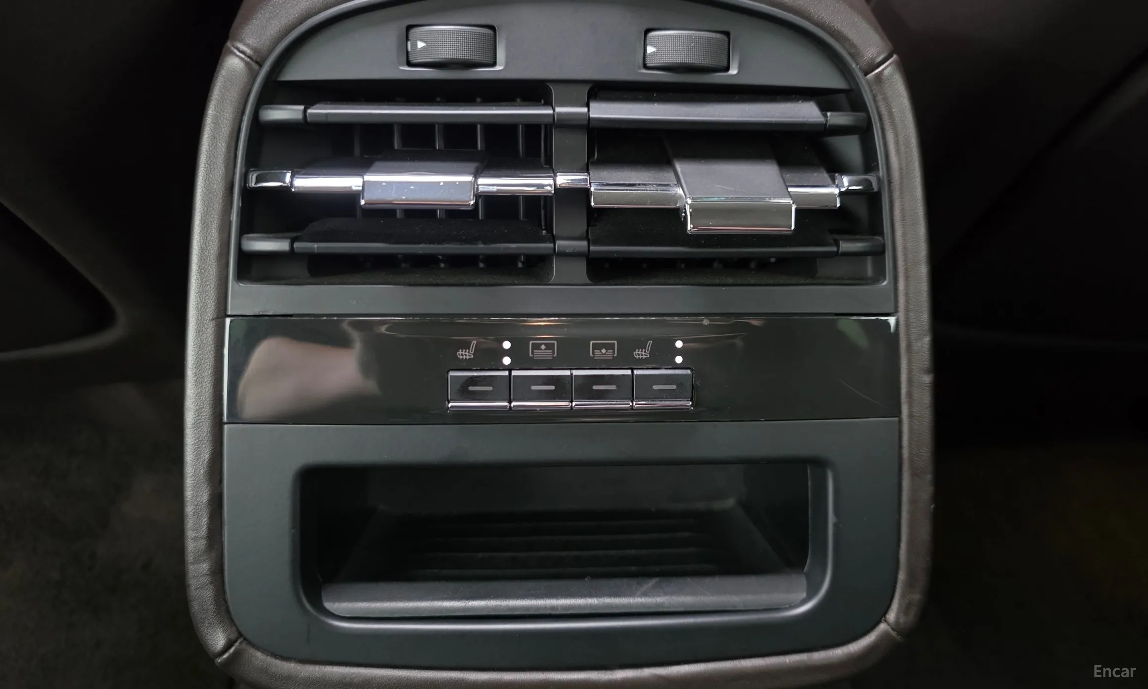 Maserati Quattroporte превью 19