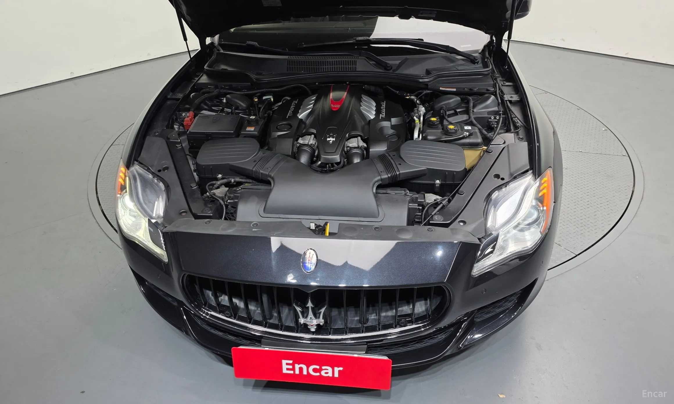 Maserati Quattroporte превью 6