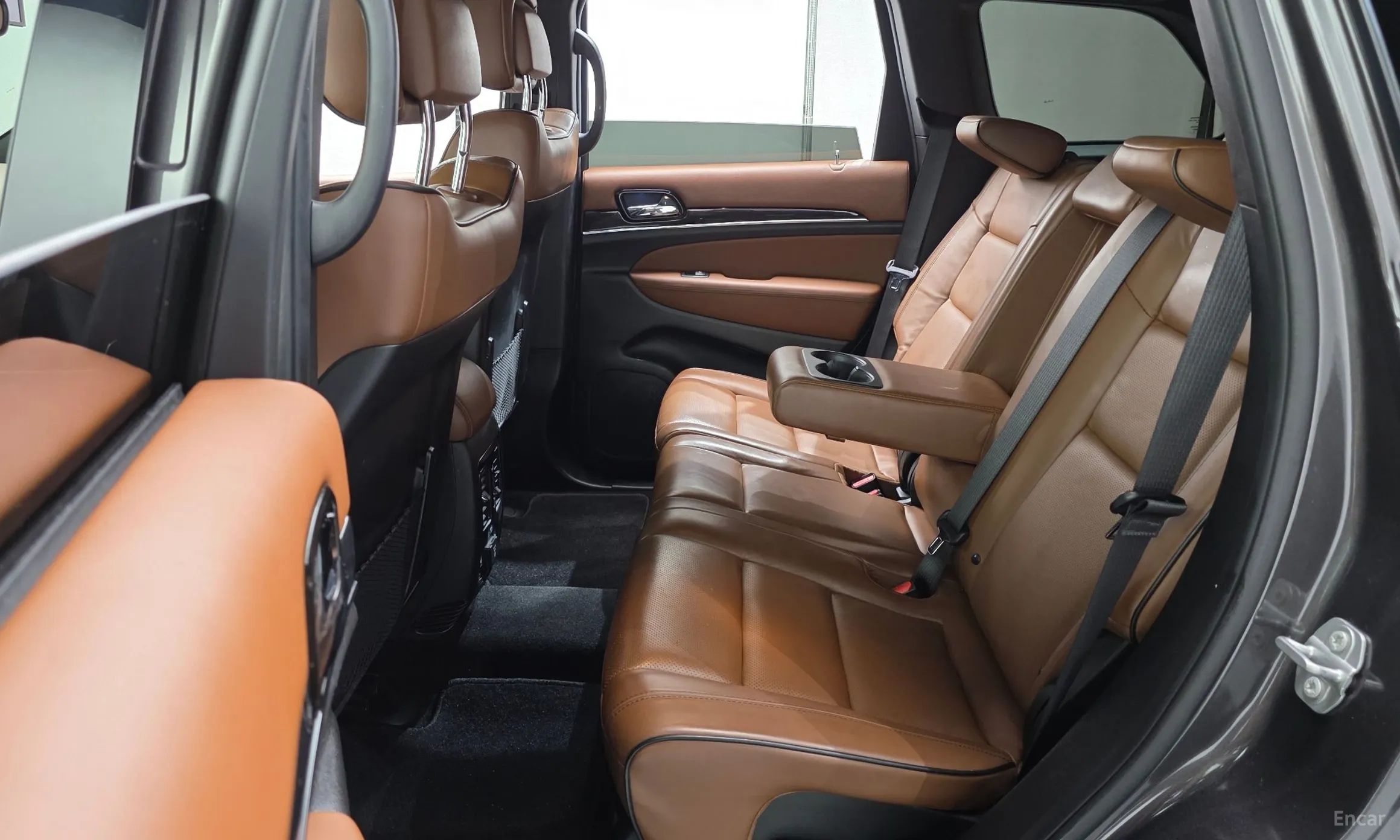 Jeep Grand Cherokee превью 12