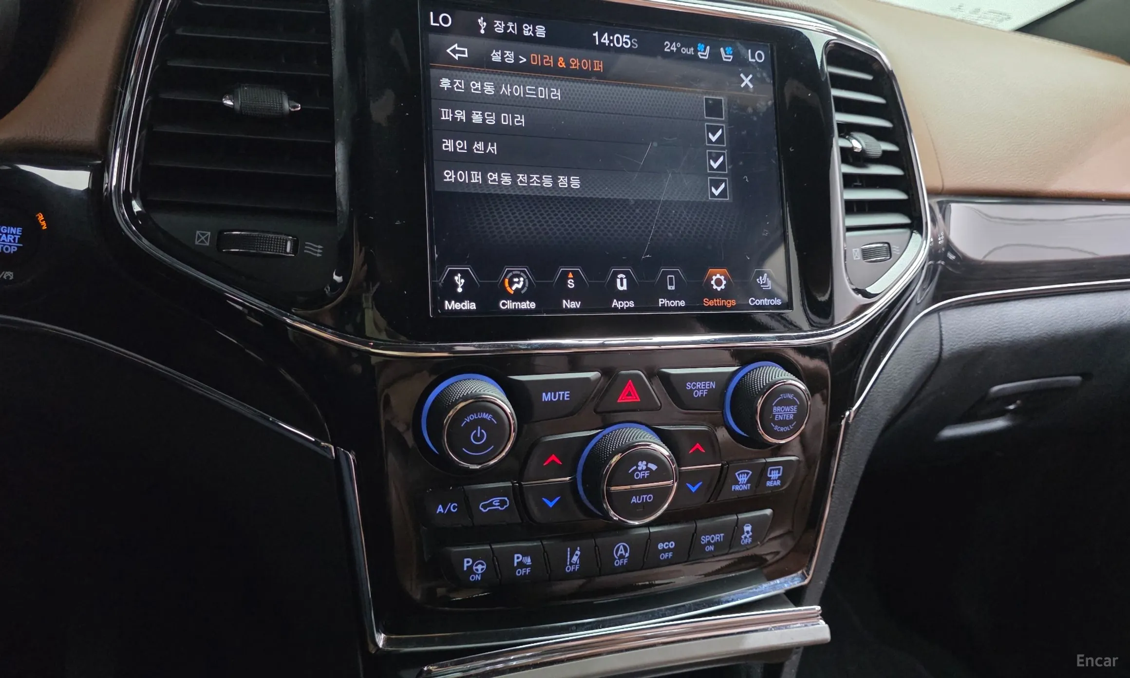 Jeep Grand Cherokee превью 14