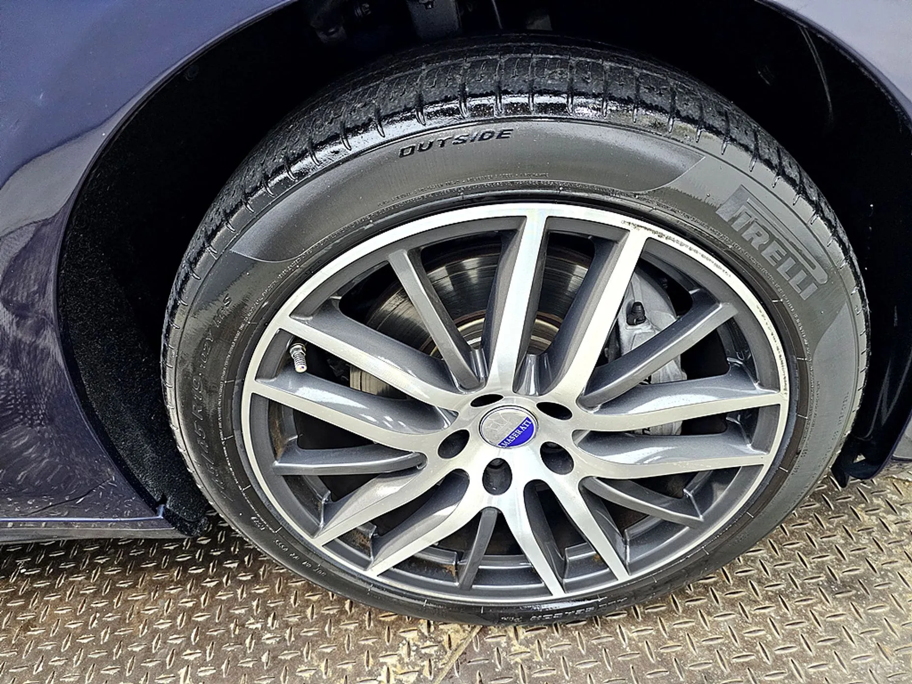 Maserati Ghibli превью 5
