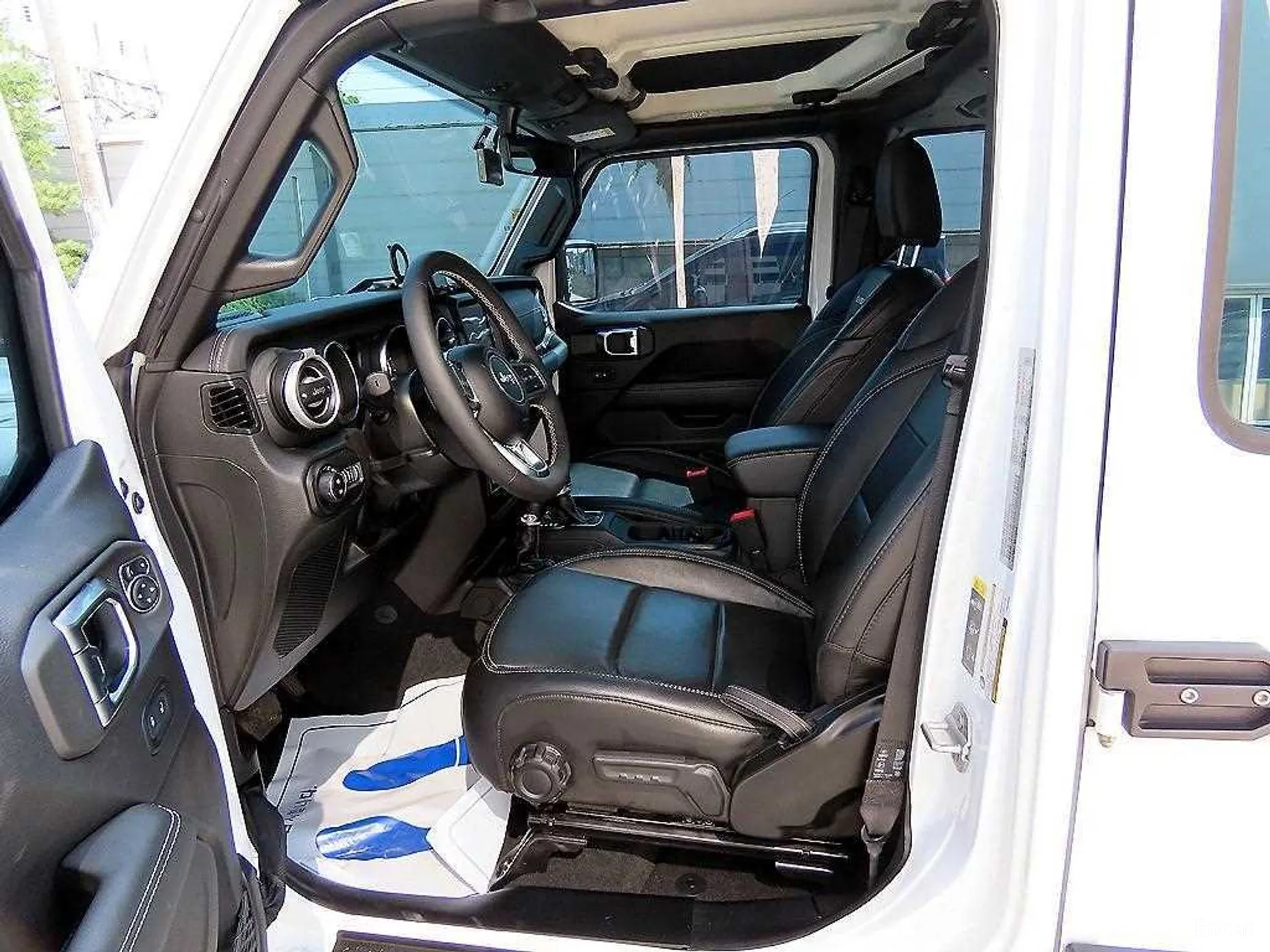 Jeep Wrangler (JL) превью 5