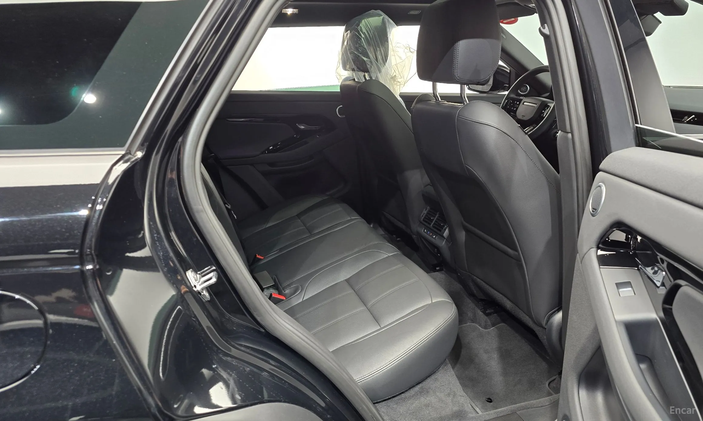 Land Rover Range Rover Evoque 2nd Generation превью 11