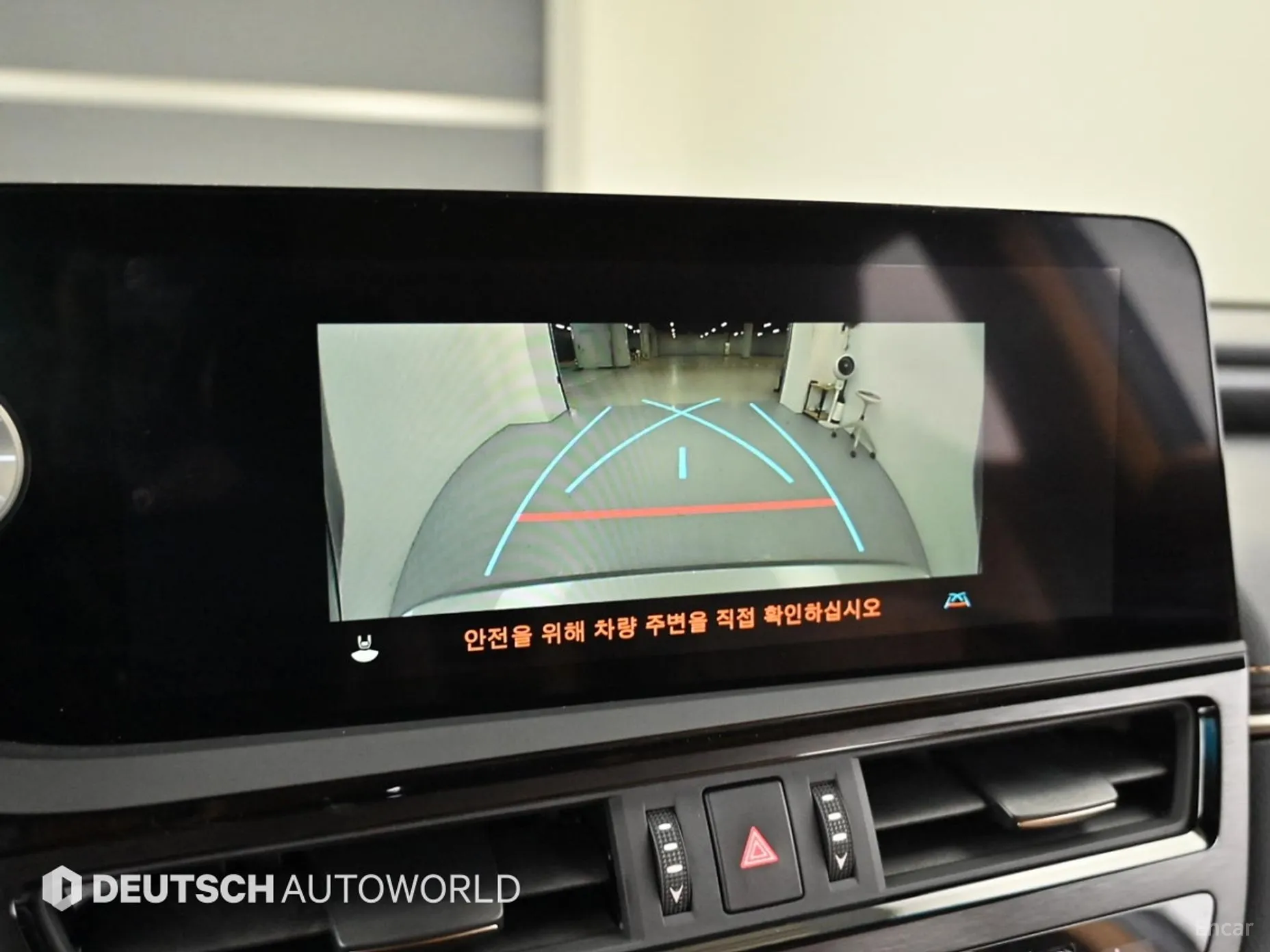 Lexus ES300h 7th Generation превью 14