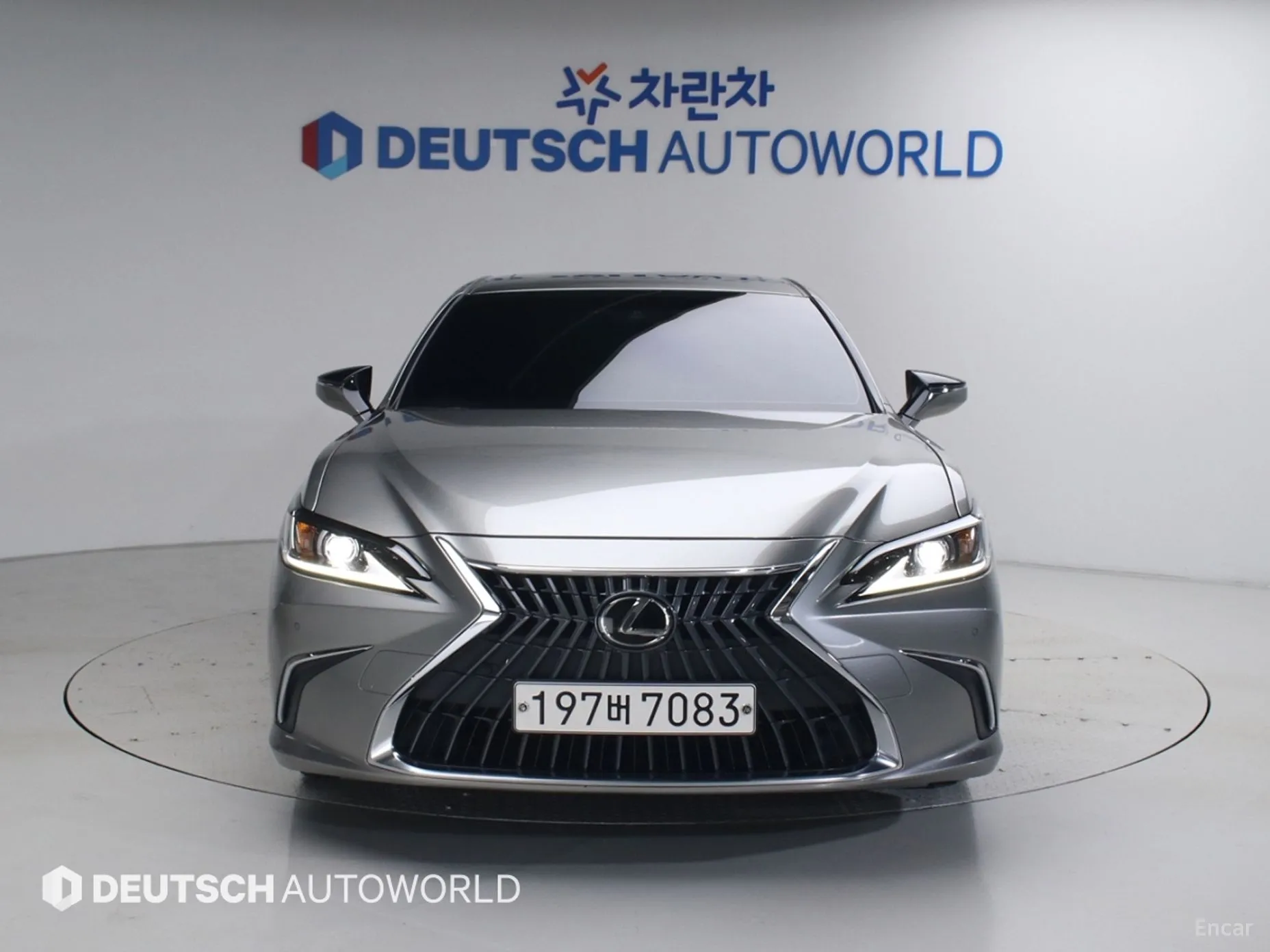 Lexus ES300h 7th Generation превью 3