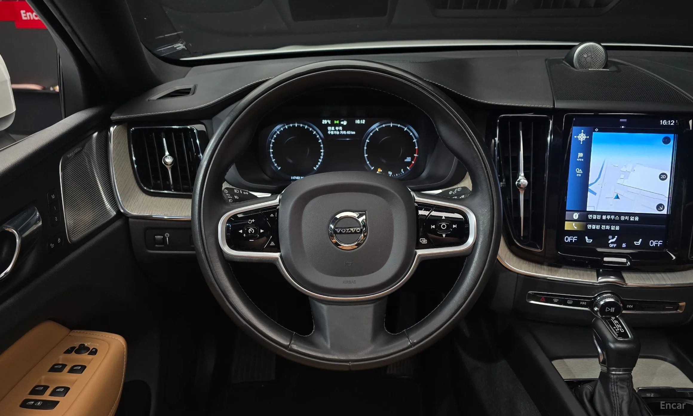 Volvo XC60 Gen 2 превью 13