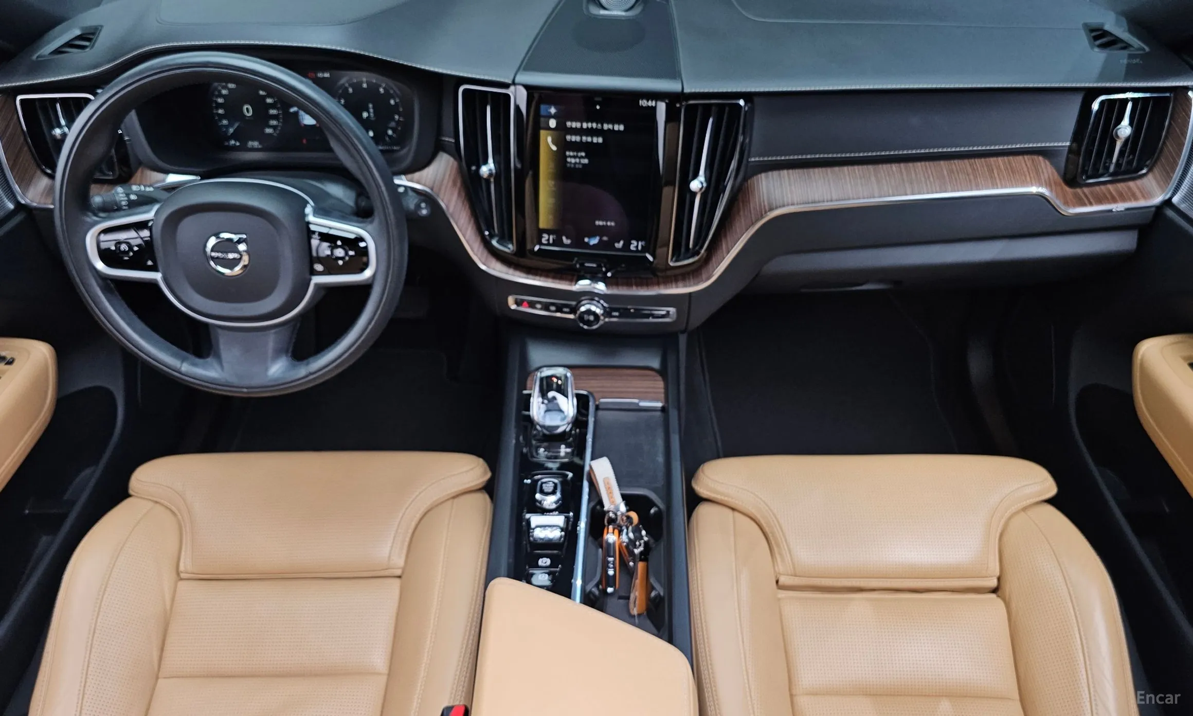 Volvo XC60 Gen 2 превью 7