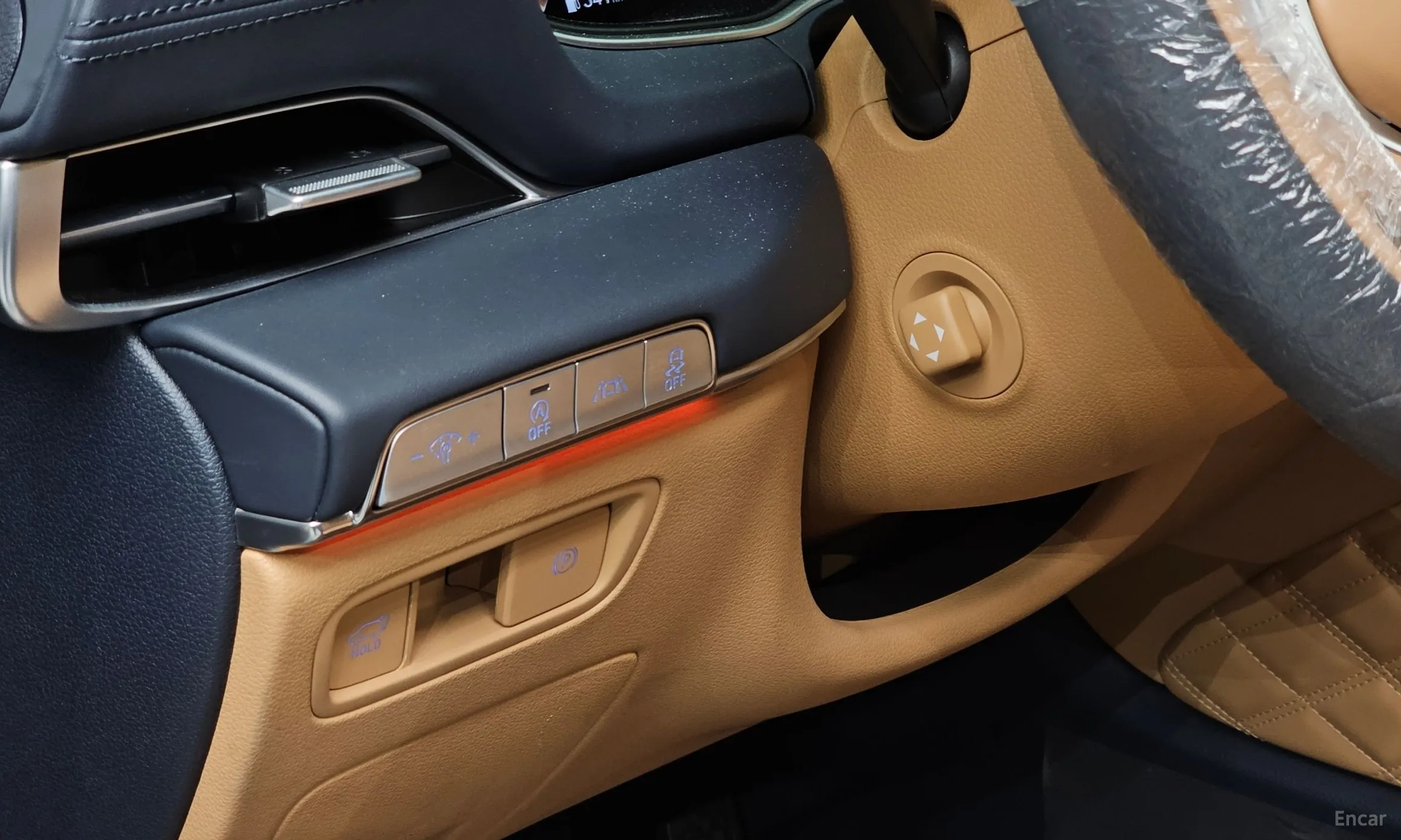 Genesis GV80 превью 14