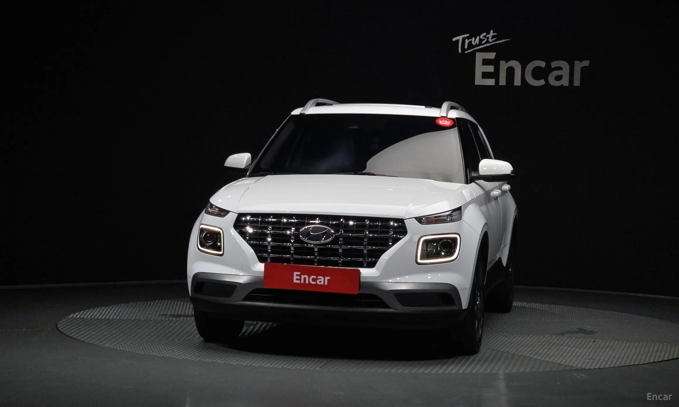 Hyundai Venue превью 3