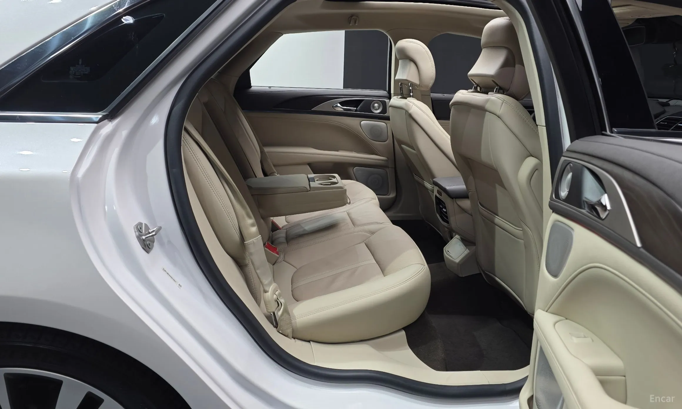 Lincoln New MKZ превью 11