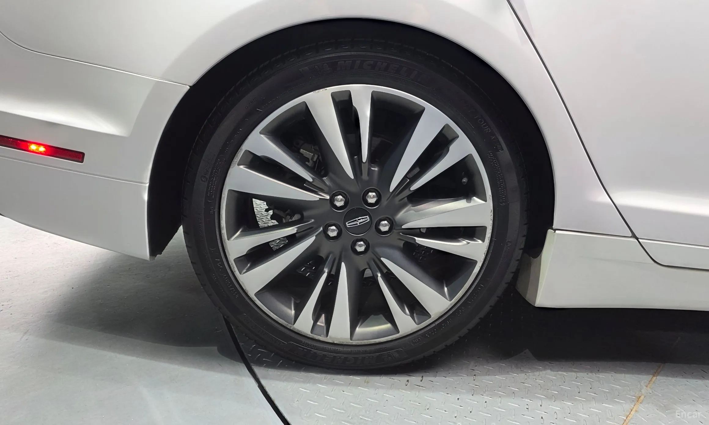 Lincoln New MKZ превью 5