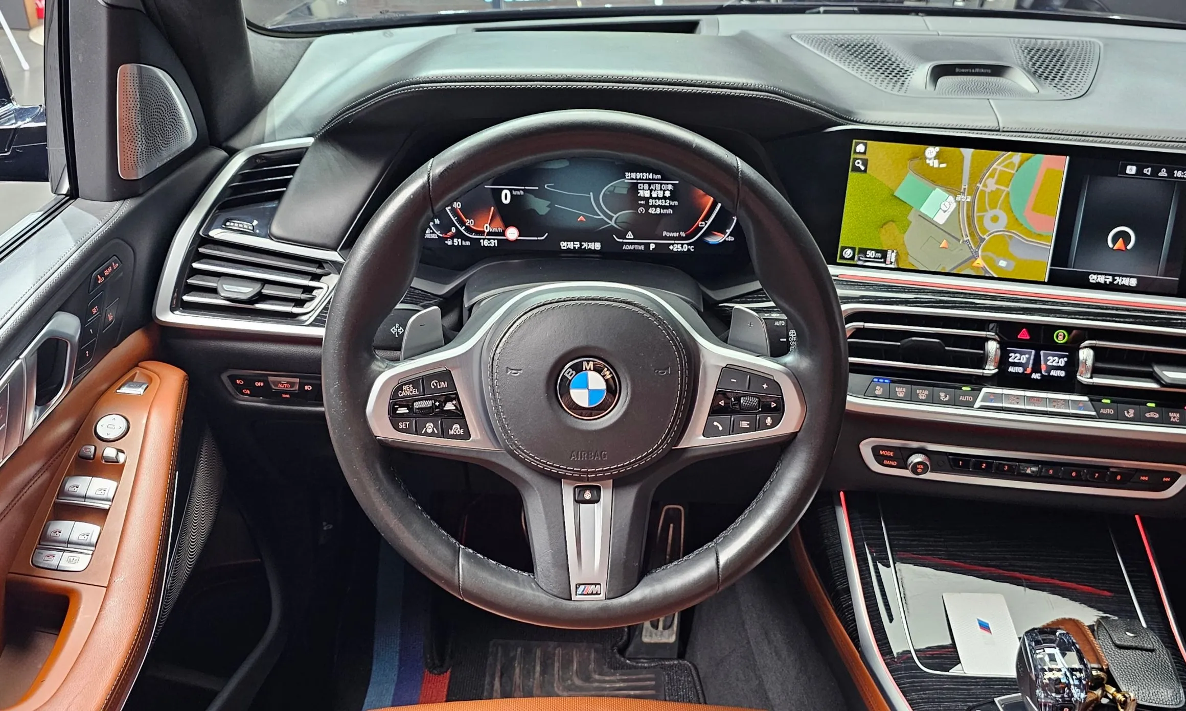 BMW X7 (G07) превью 13