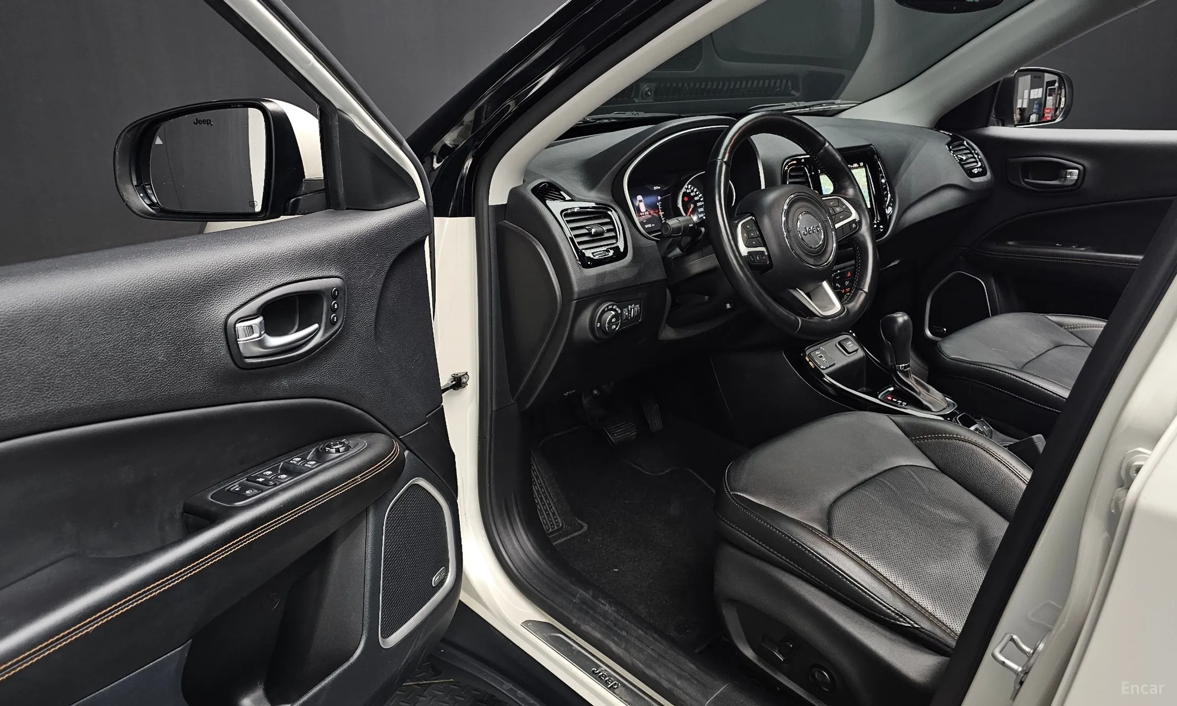 Jeep Compass 2nd Generation превью 11