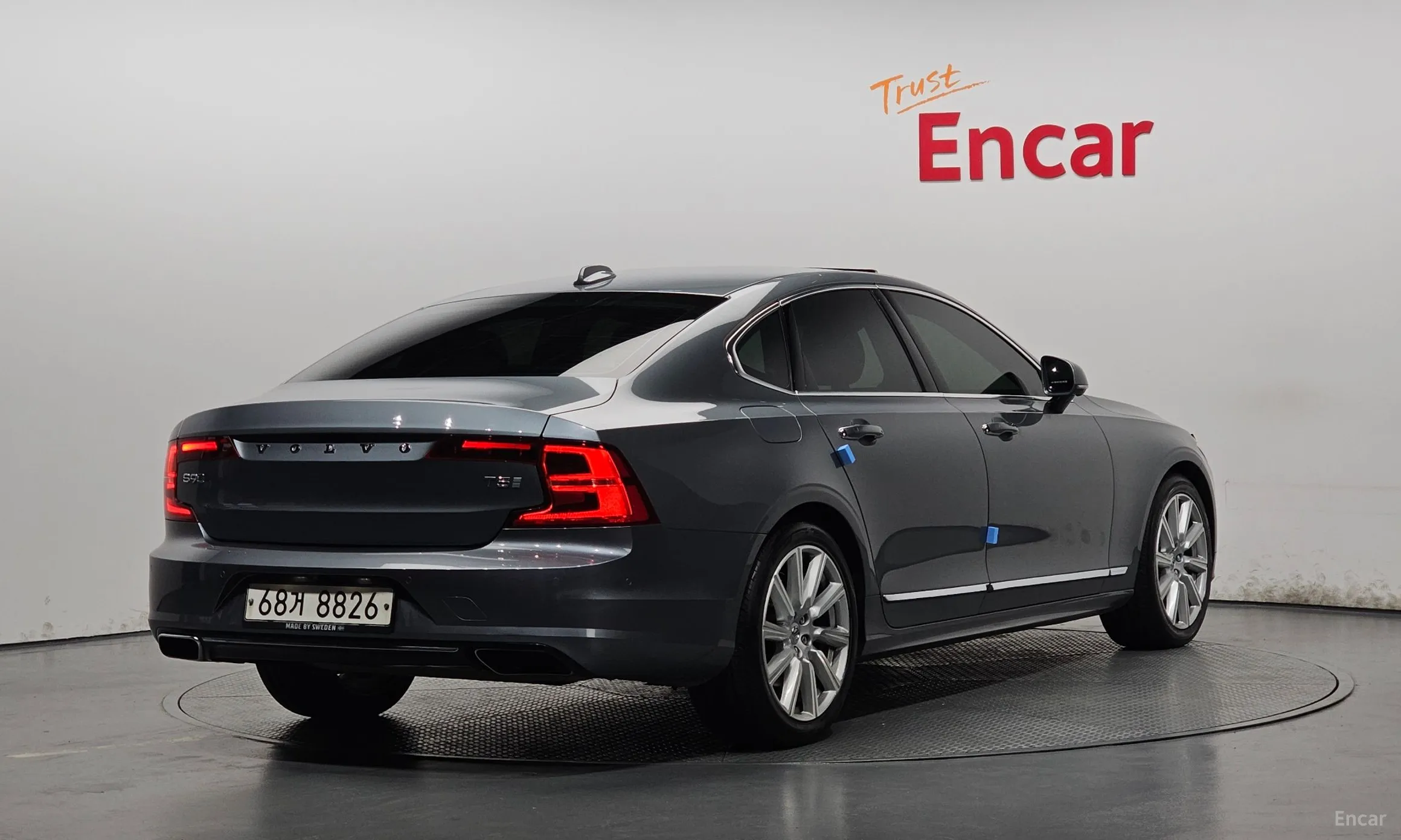 Volvo S90