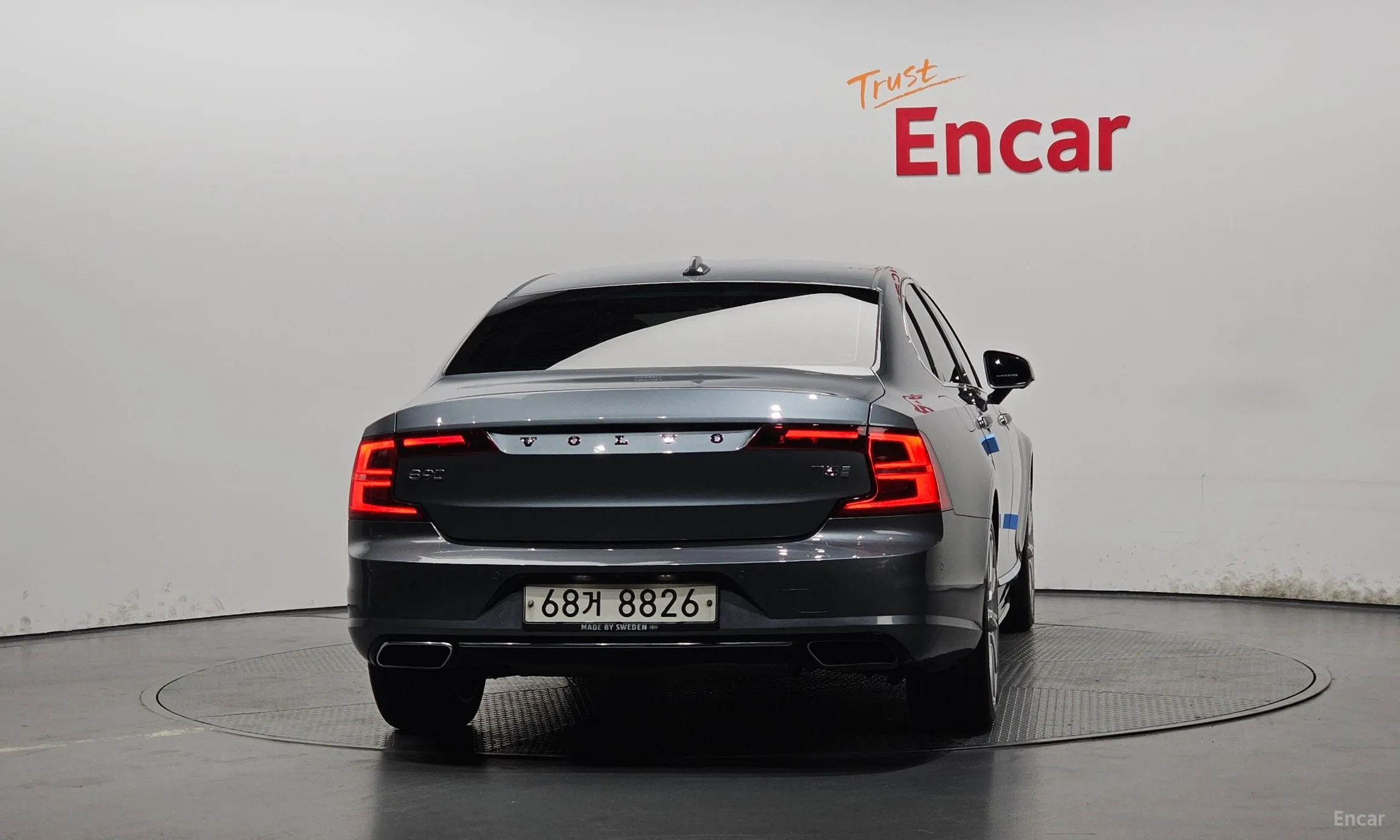 Volvo S90 превью 4