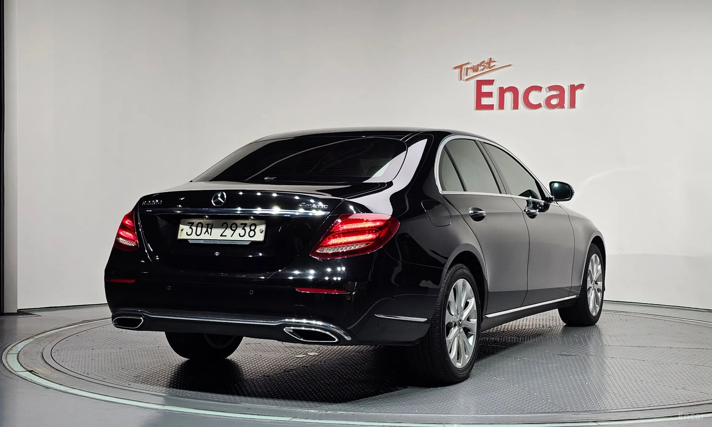 Mercedes Benz E-Class W213
