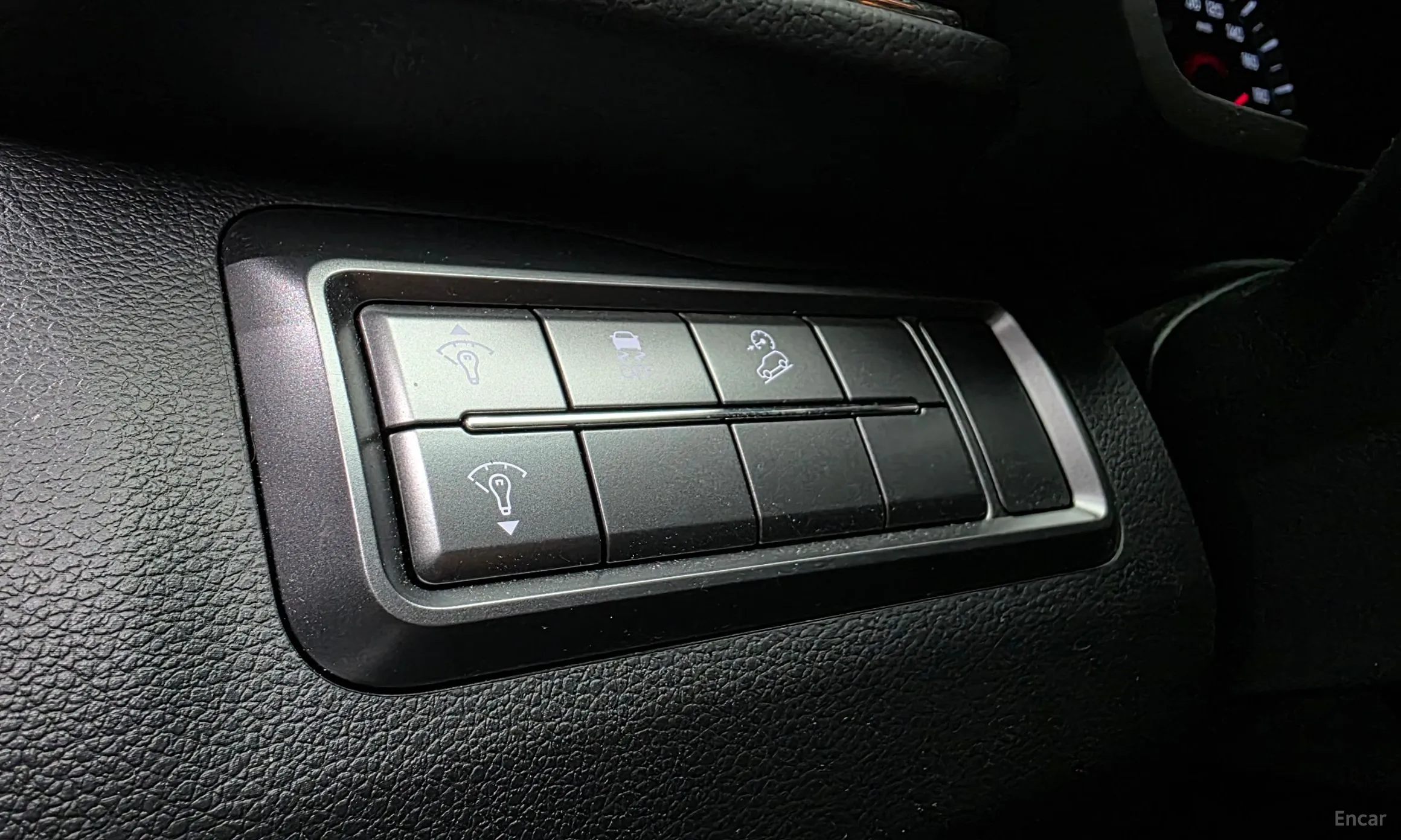 KG Mobility (SsangYong) Berry New Tivoli превью 17