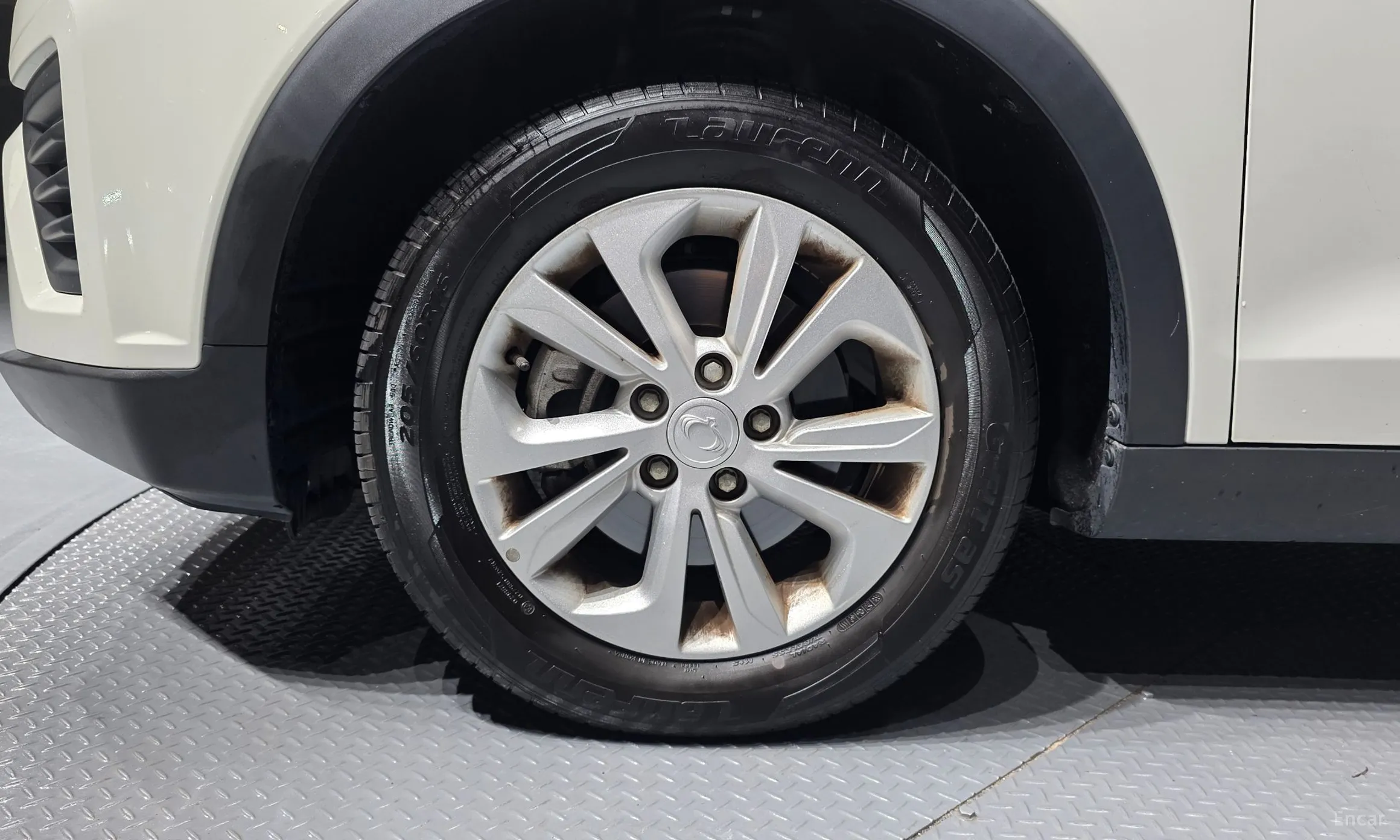 KG Mobility (SsangYong) Berry New Tivoli превью 5