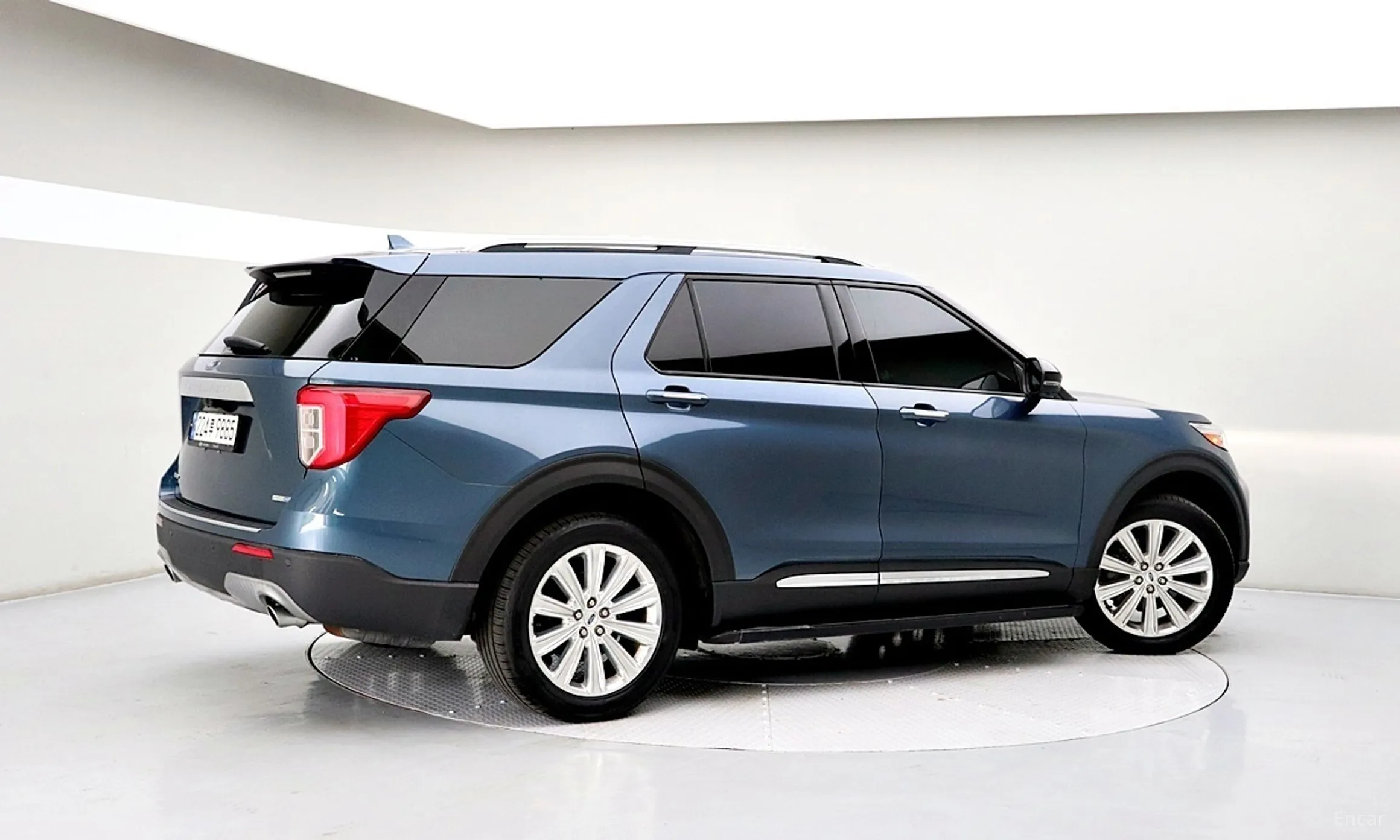 Ford Explorer 6th Generation превью 4