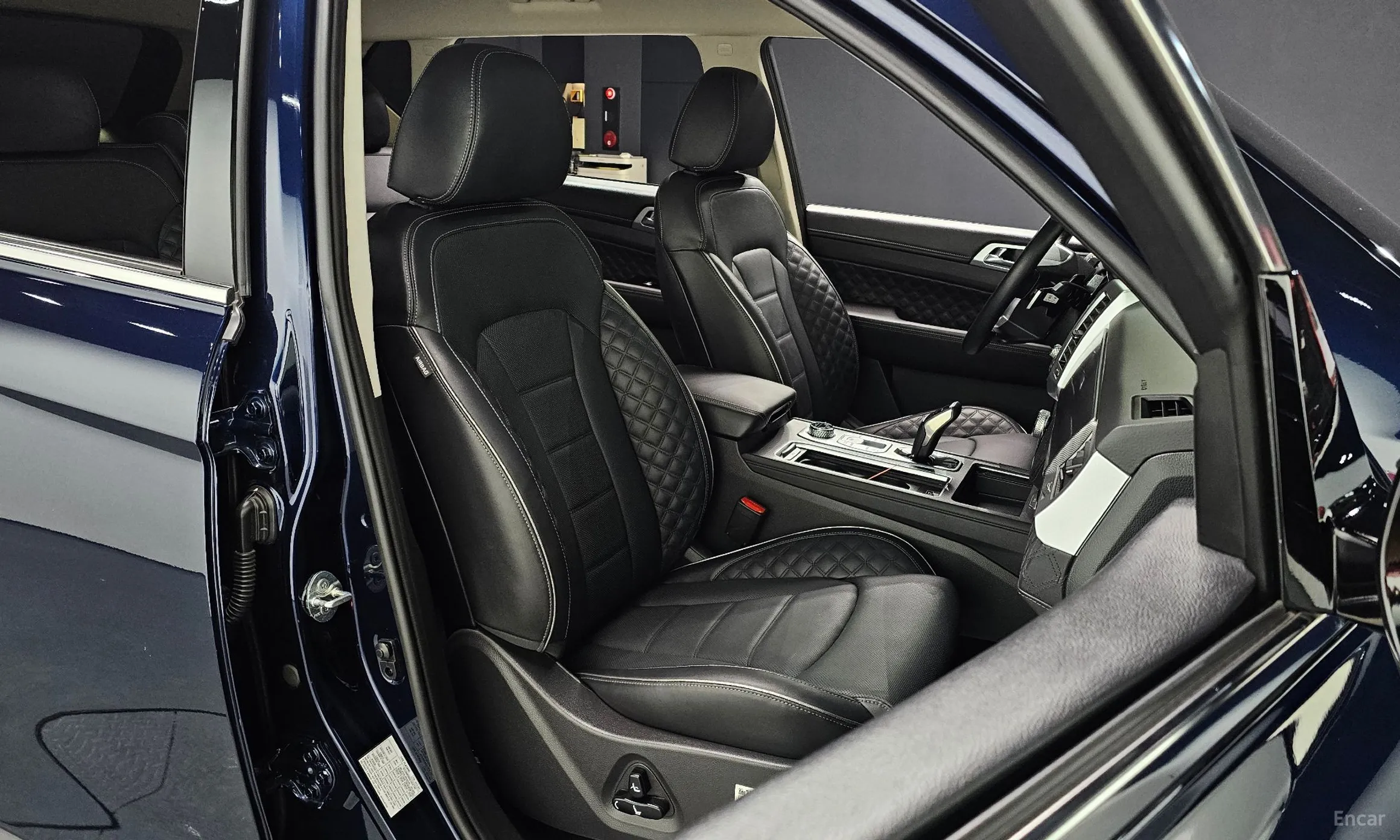 KG Mobility (SsangYong) Rexton превью 10