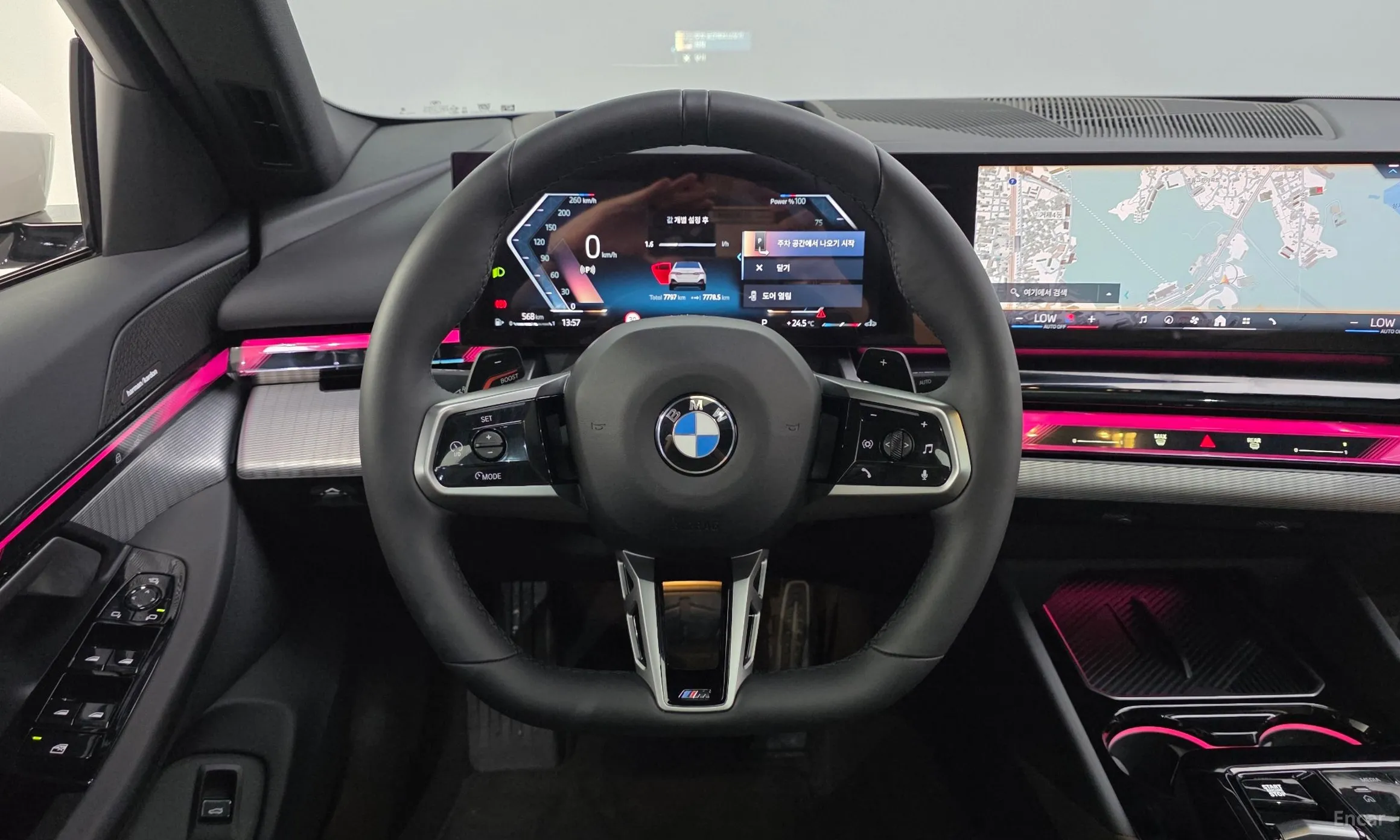 BMW 5 Series (G60) превью 13