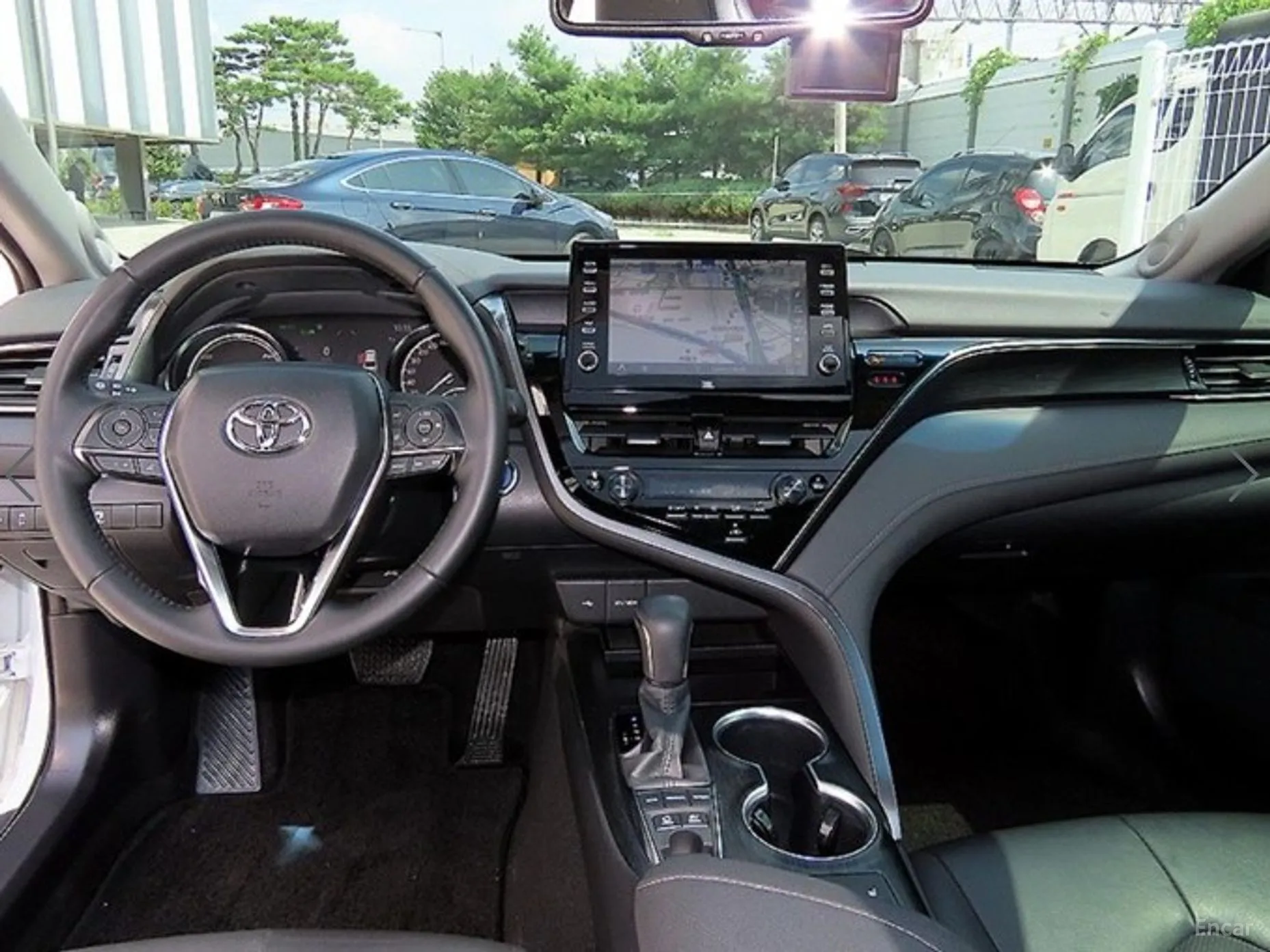 Toyota Camry (XV70) превью 7