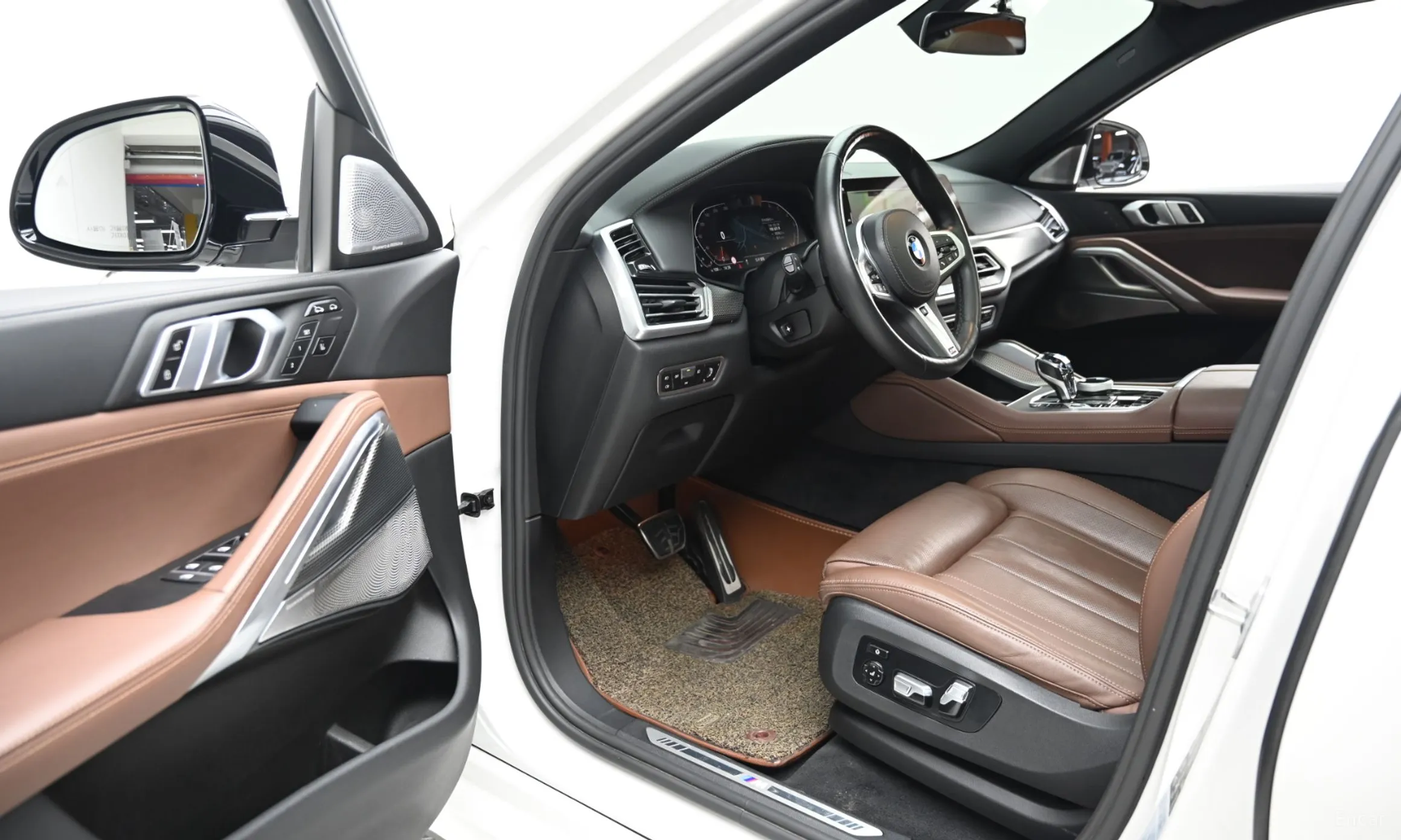 BMW X6 (G06) превью 11