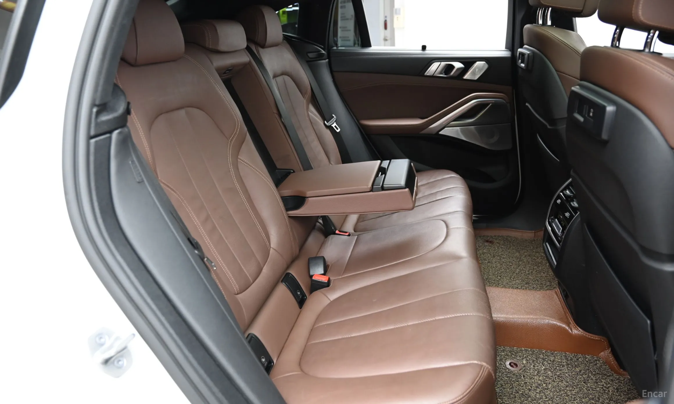 BMW X6 (G06) превью 12