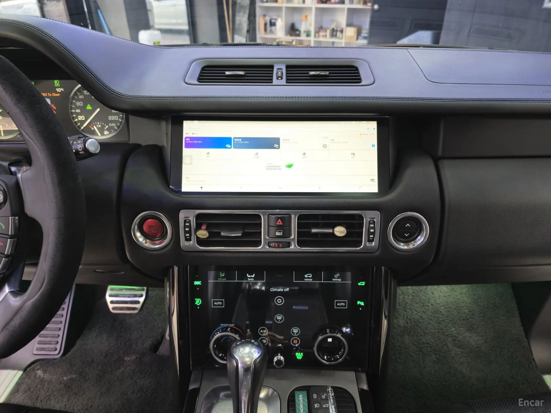 Land Rover Range Rover превью 12