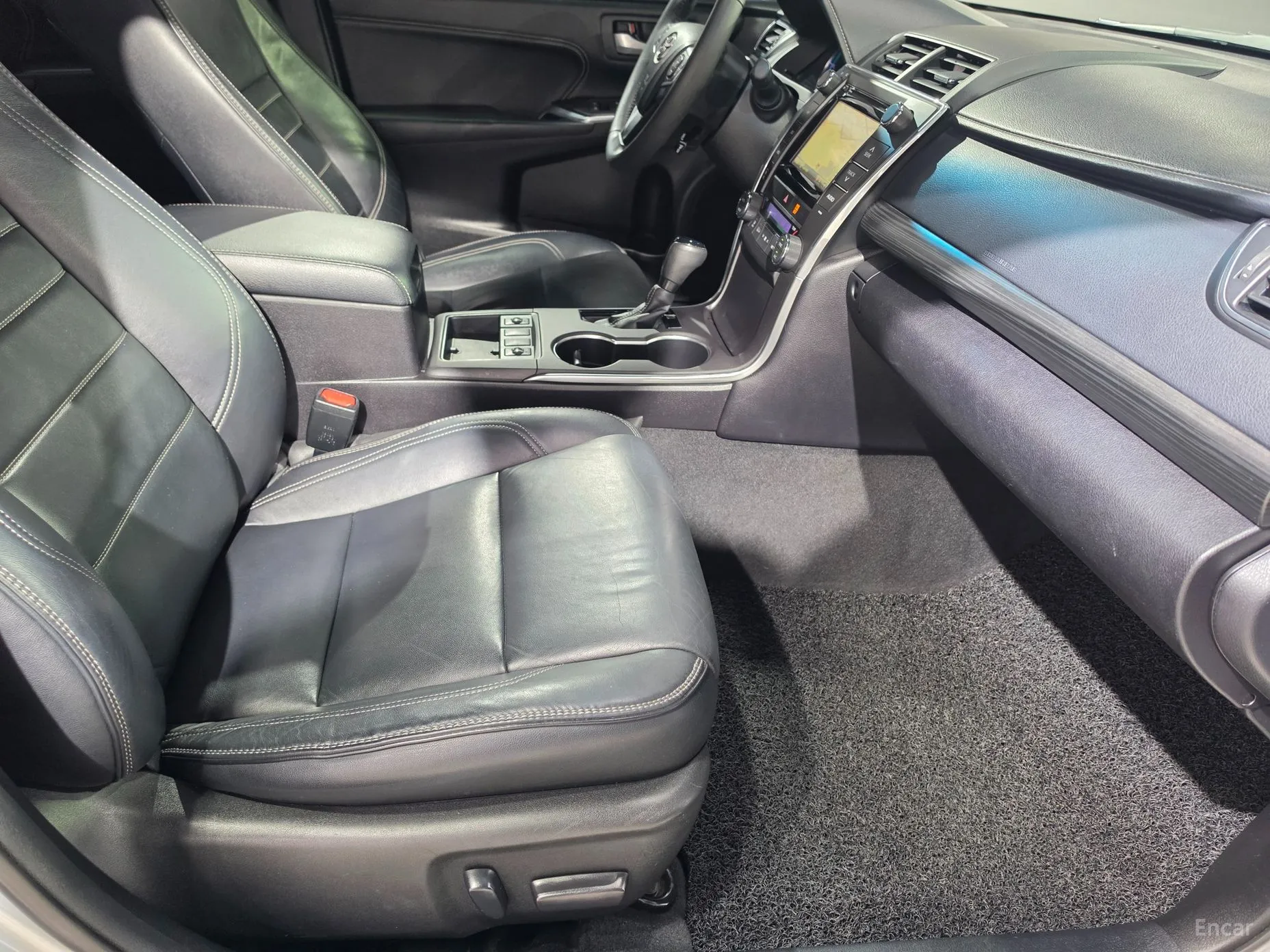 Toyota New Camry превью 14