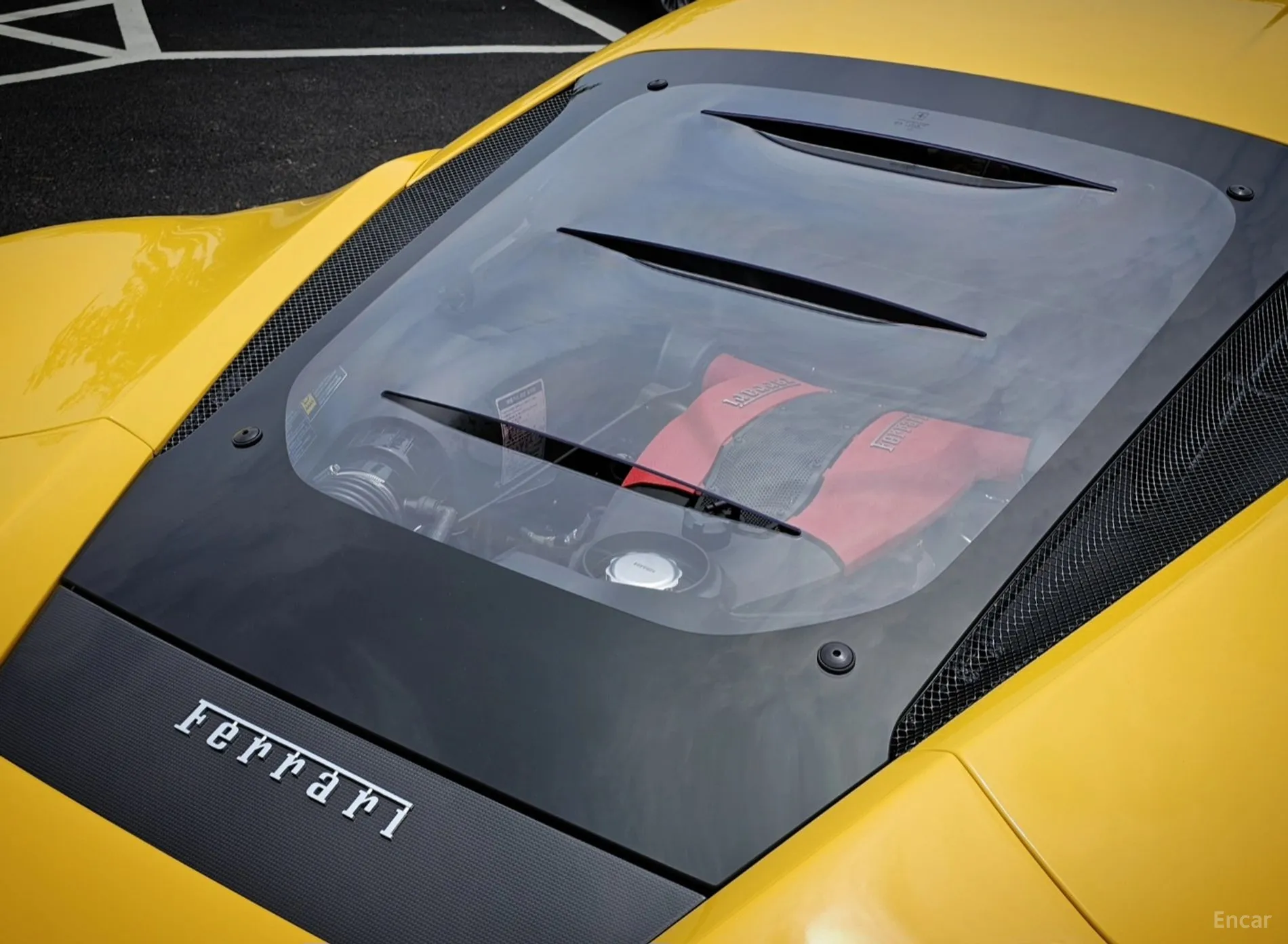 Ferrari F8 Tributo превью 9