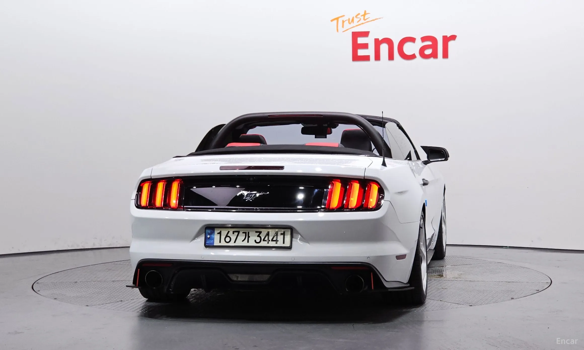Ford Mustang превью 4