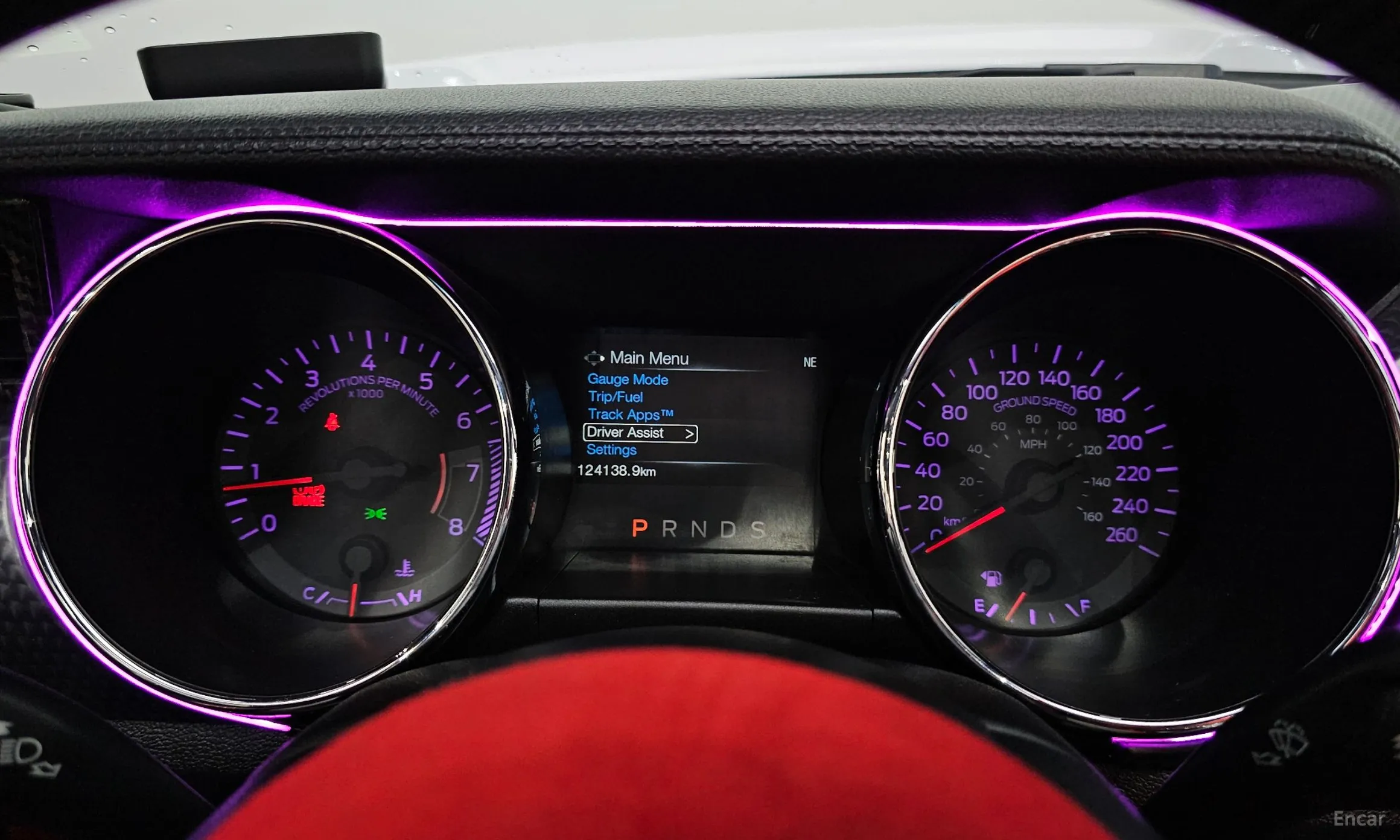 Ford Mustang превью 8