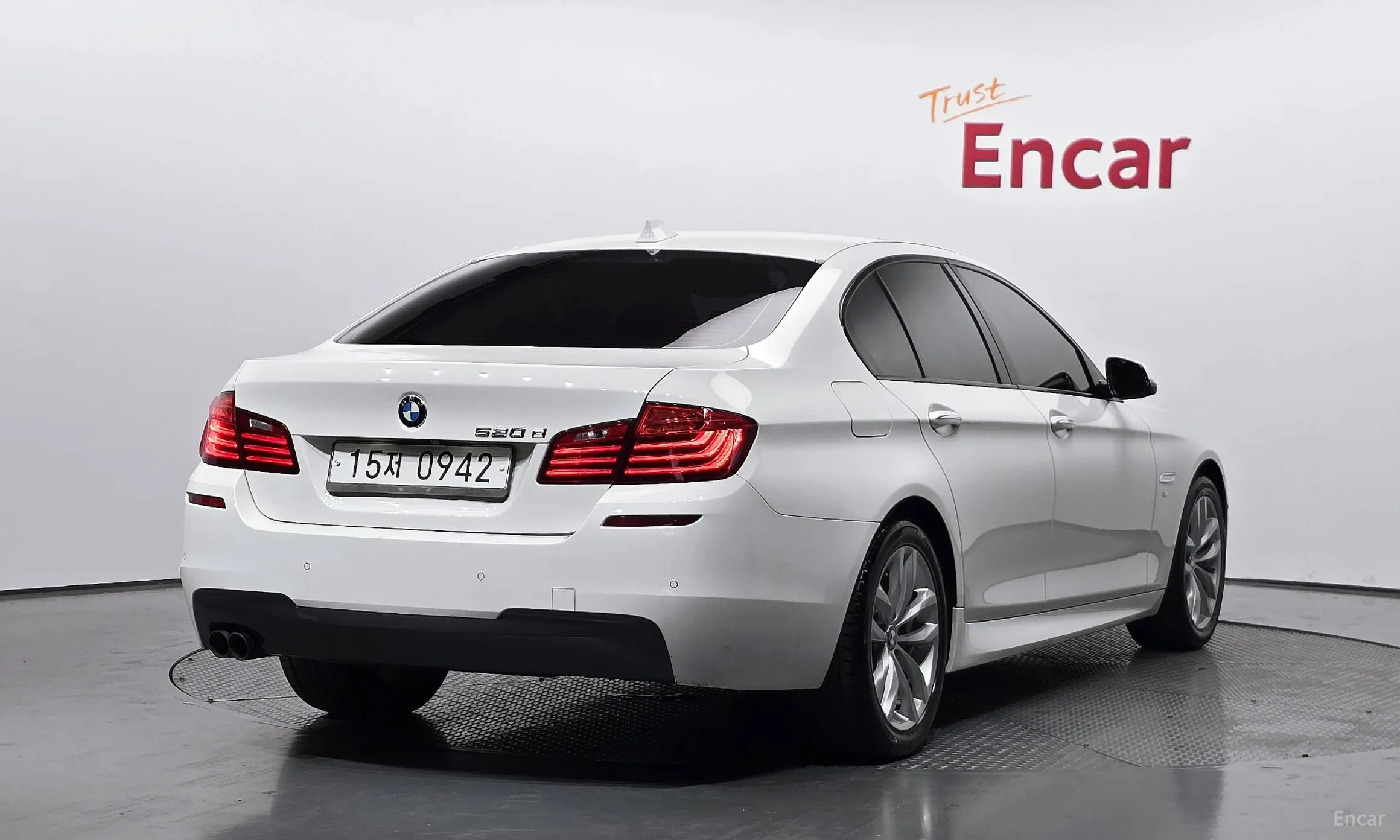 BMW 5 Series (F10)