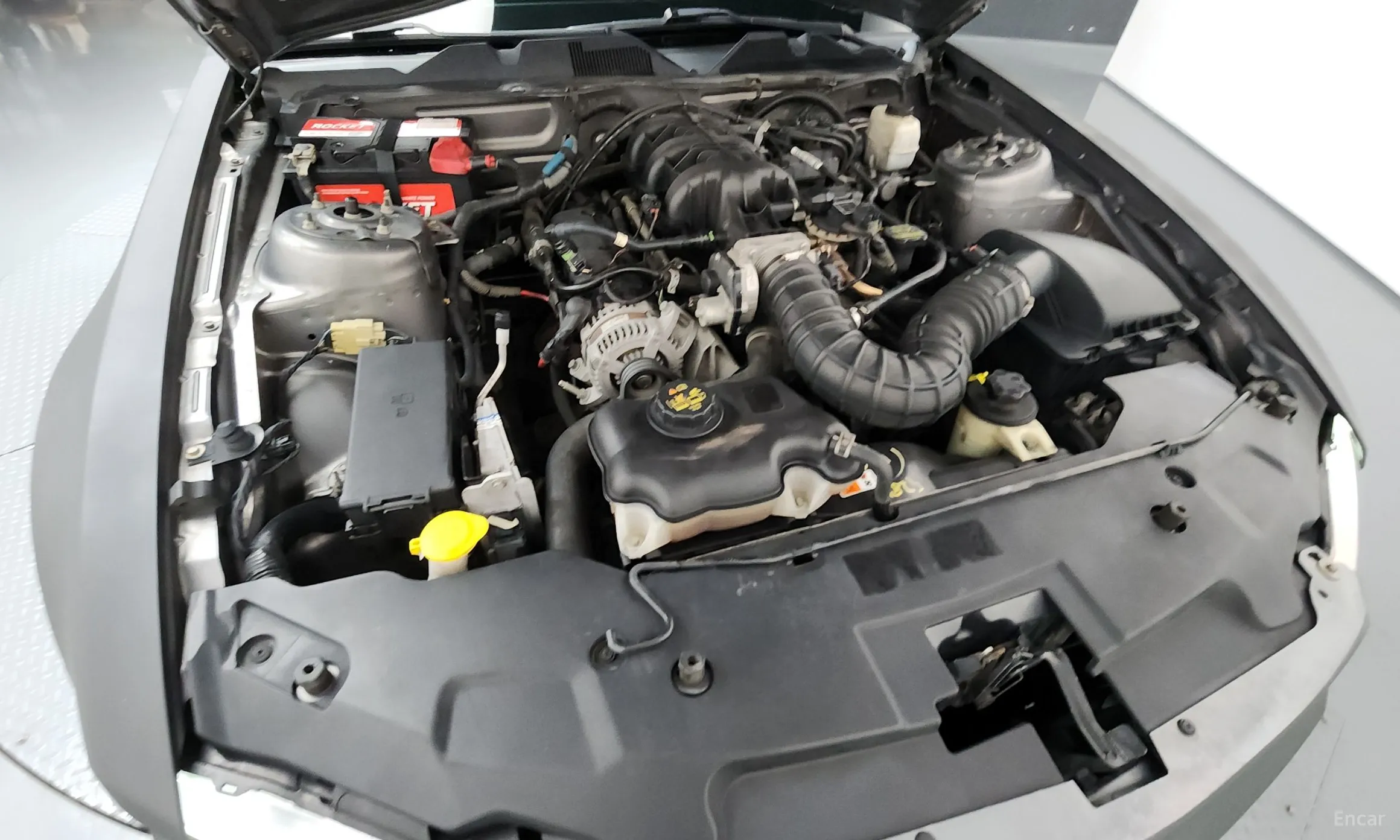 Ford Mustang превью 6