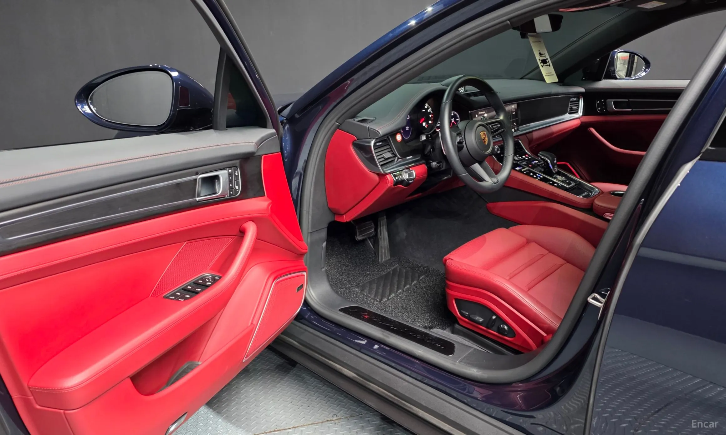 Porsche Panamera (971) превью 10
