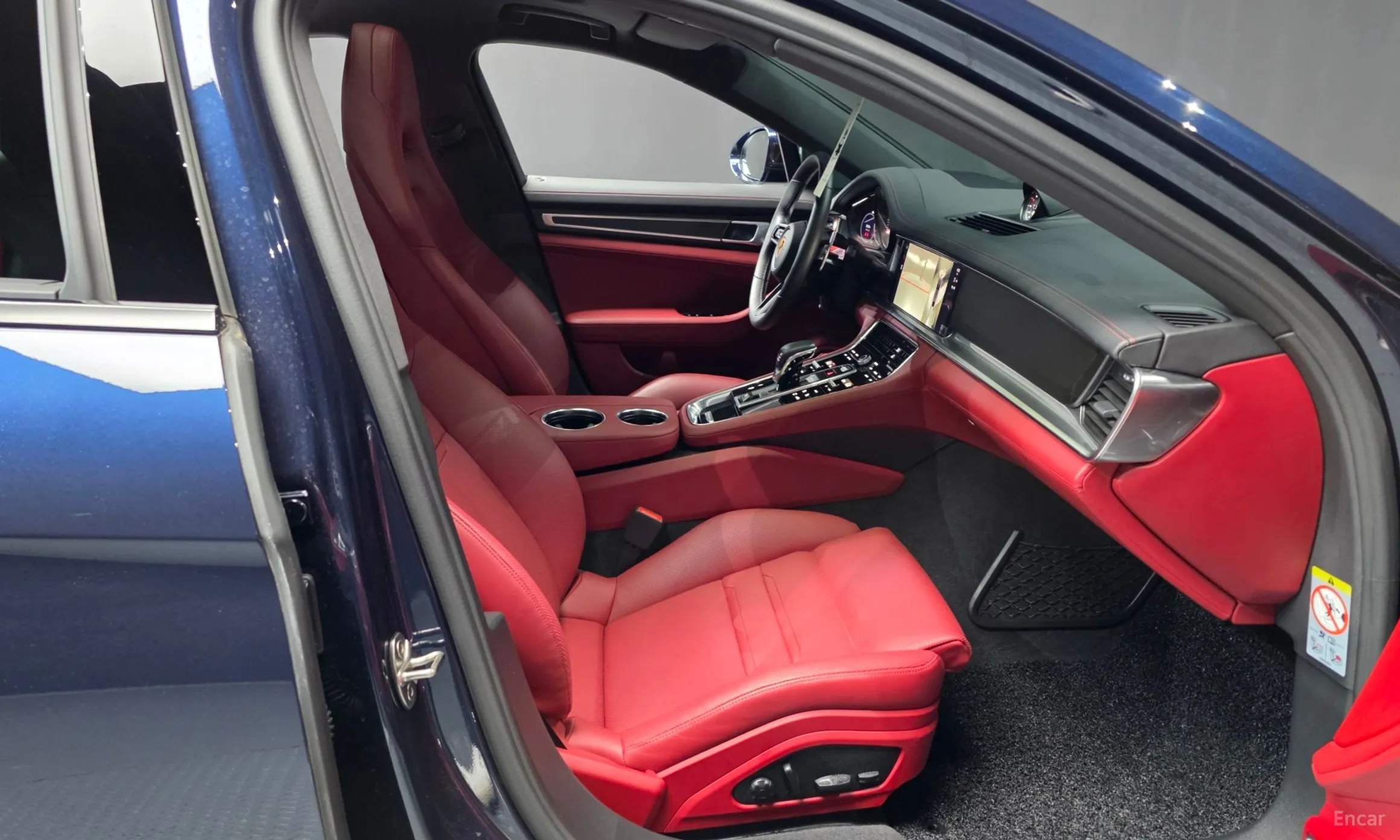 Porsche Panamera (971) превью 11