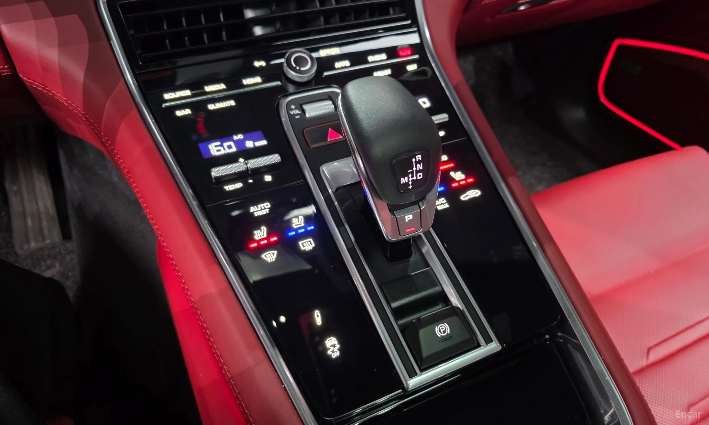 Porsche Panamera (971) превью 9