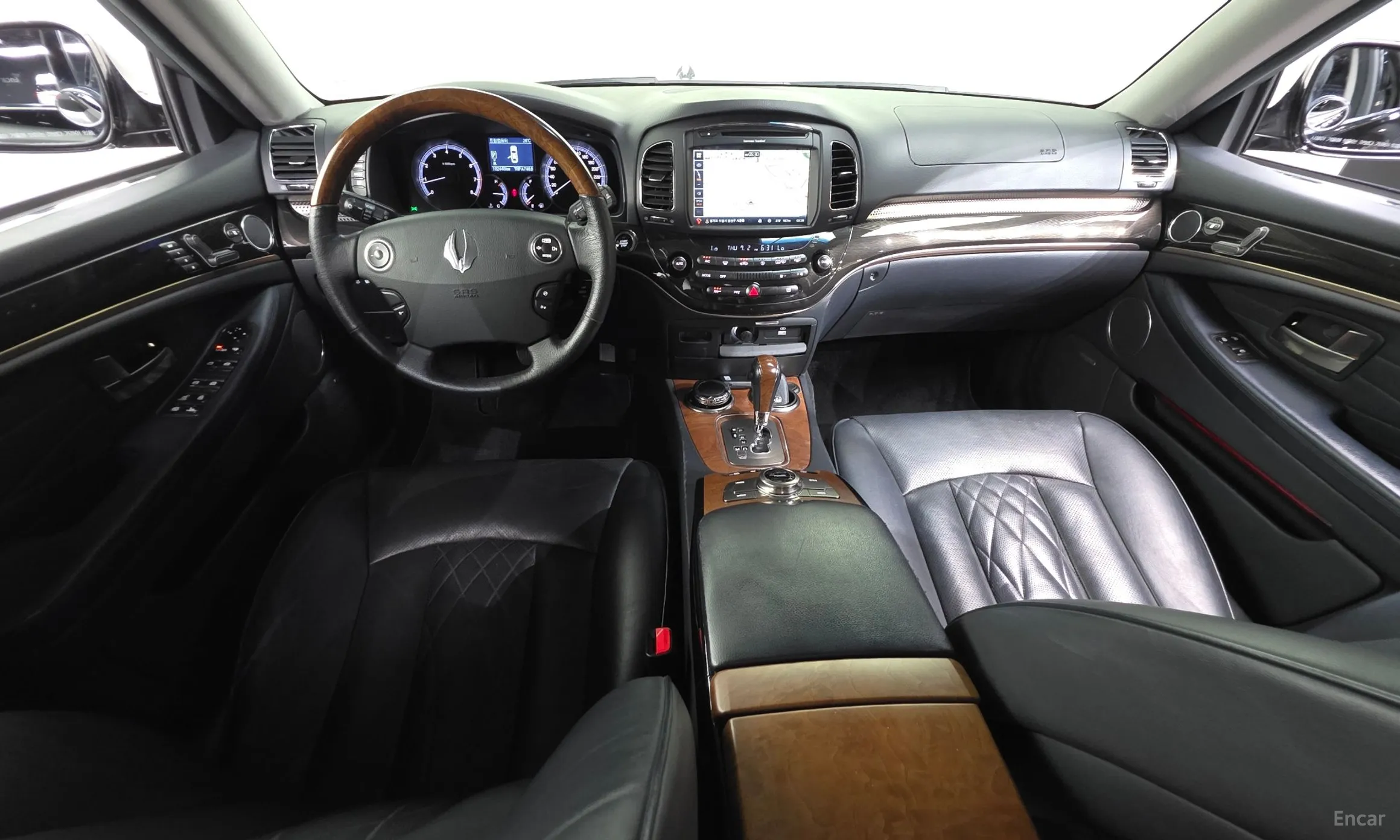 KG Mobility (SsangYong) Chairman W превью 7