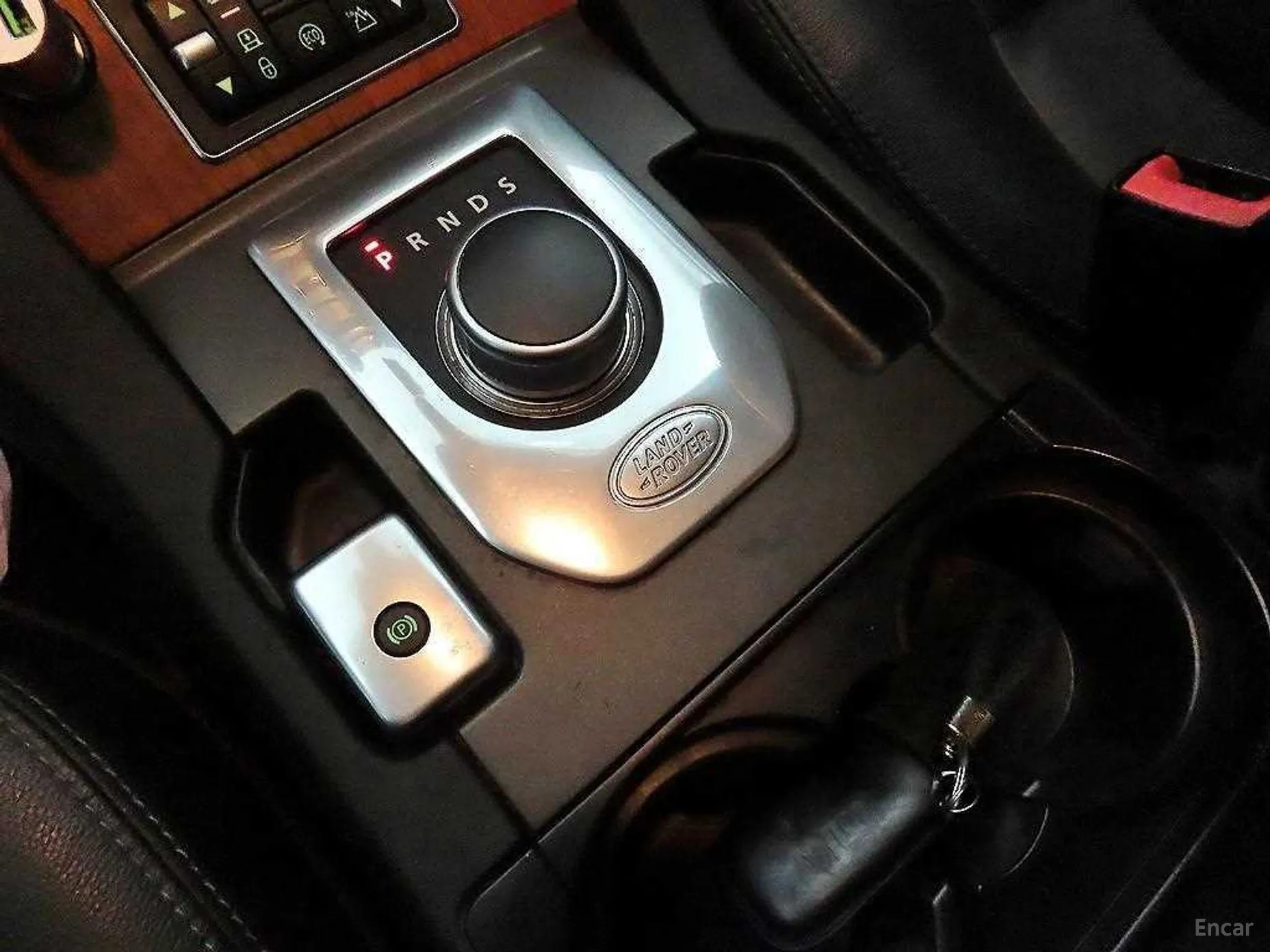 Land Rover Discovery 4 превью 12