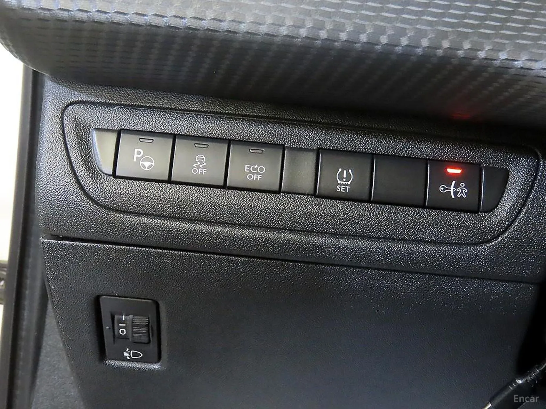 Peugeot 2008. превью 14