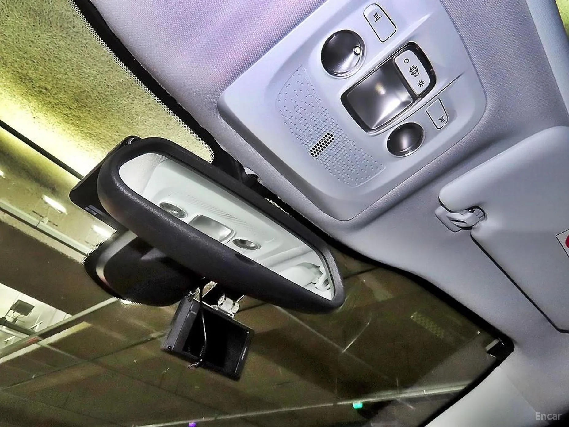 Peugeot 2008. превью 16