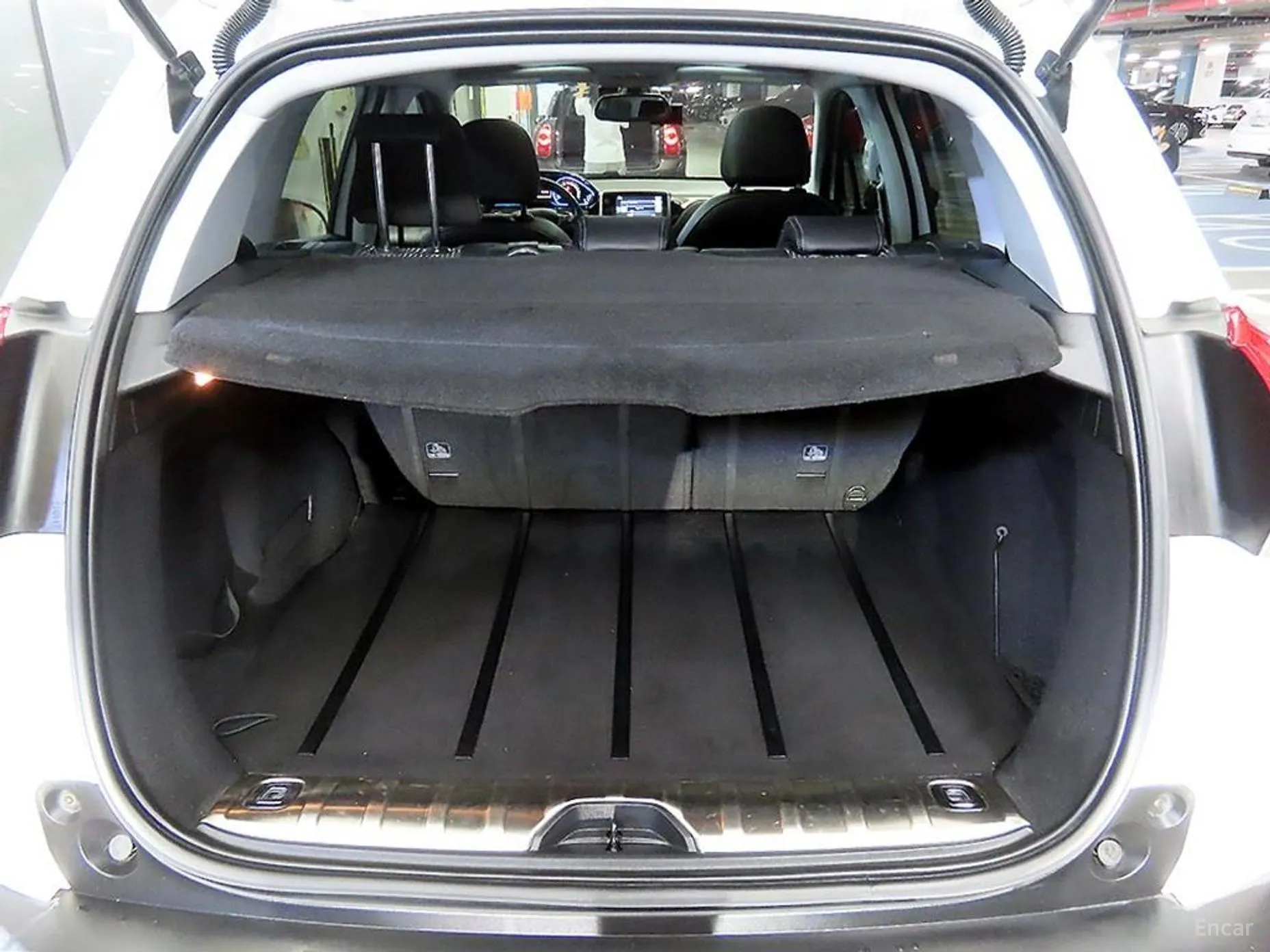 Peugeot 2008. превью 18