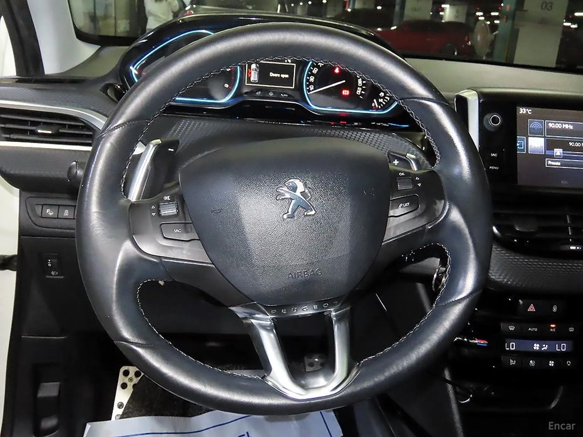 Peugeot 2008. превью 8