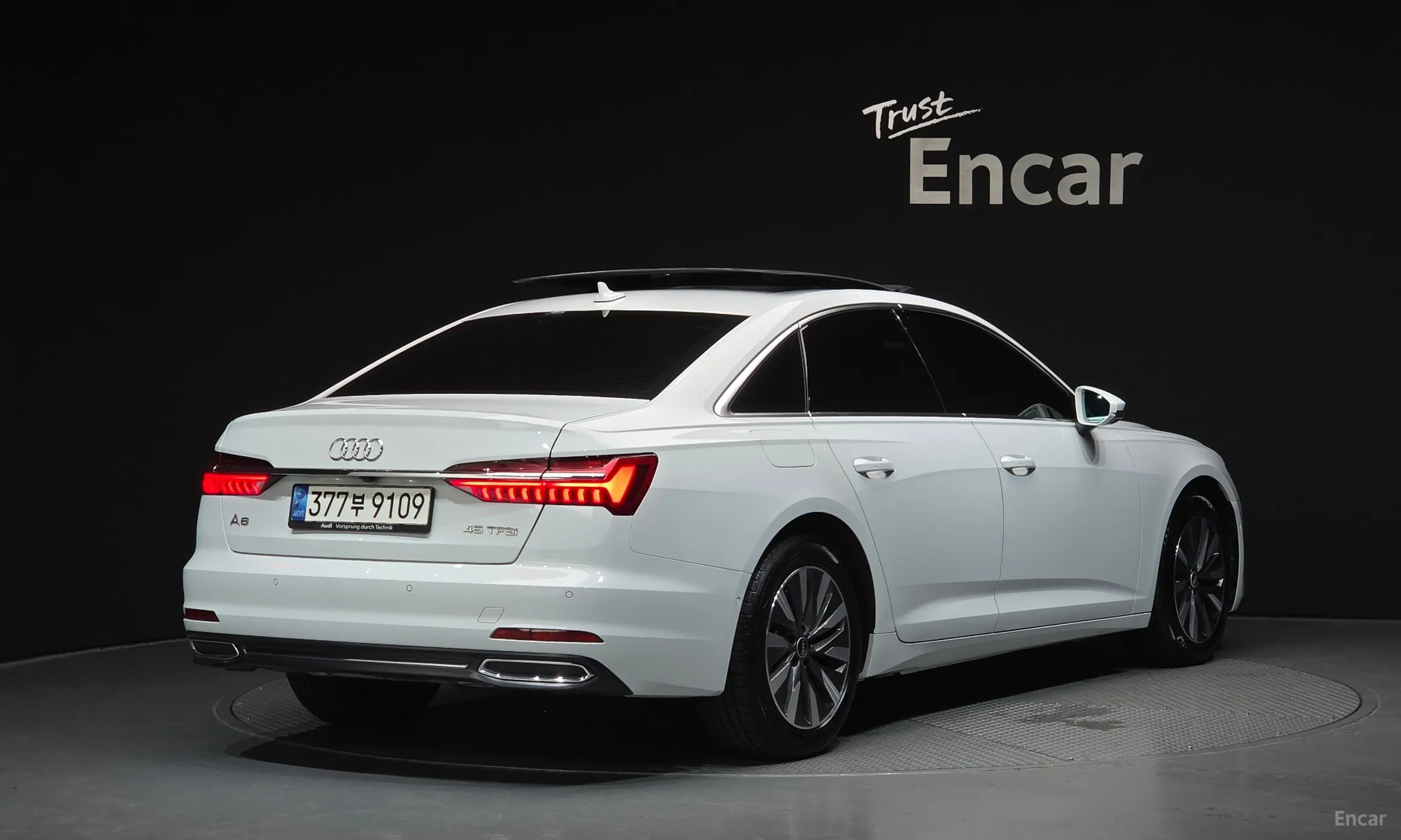 Audi A6 (C8) превью 2