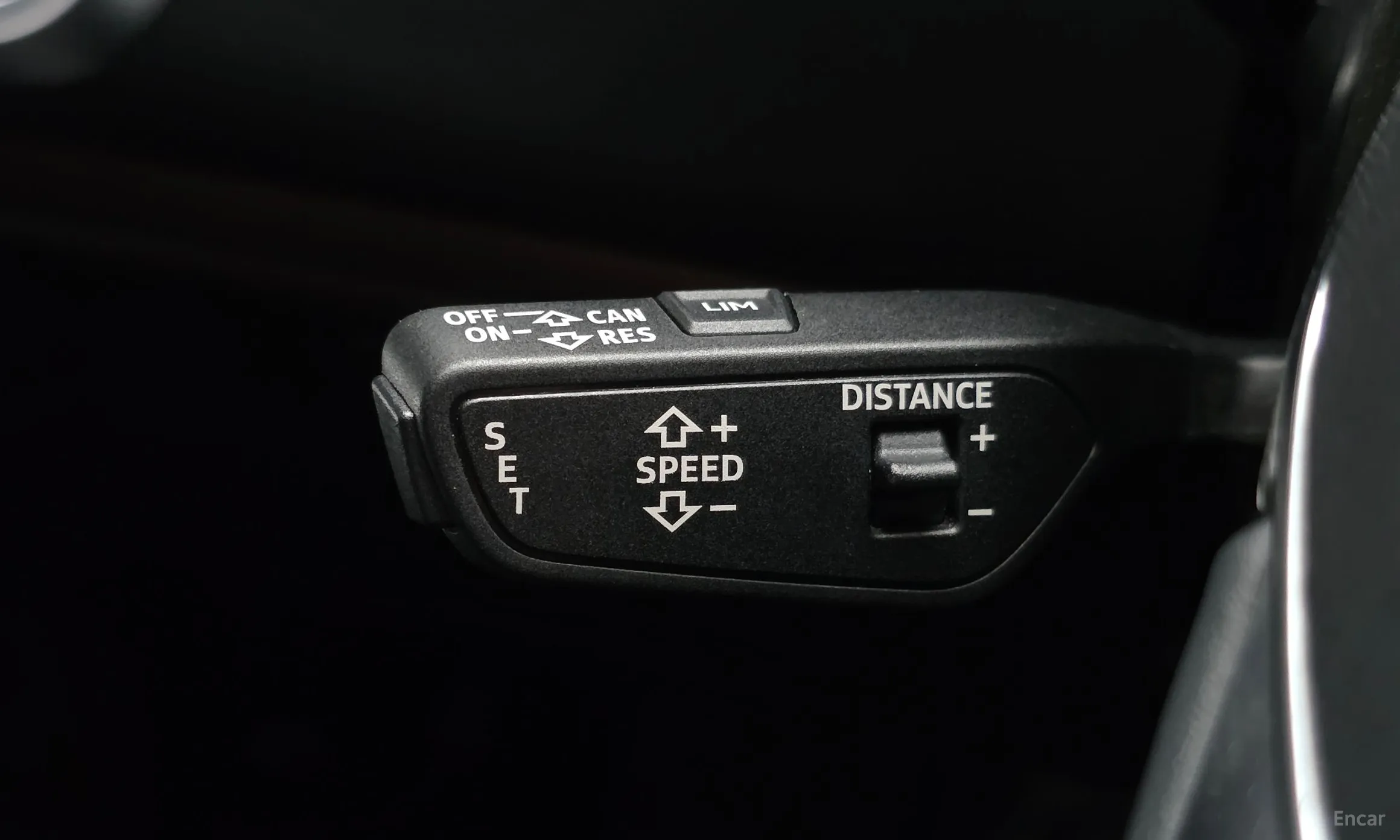 Audi A6 (C8) превью 16